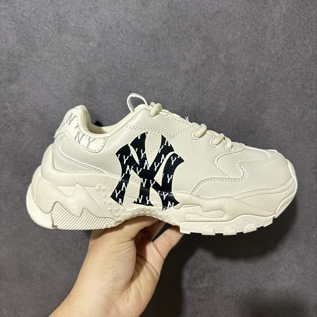 MLB Big Ball Chunky Monogram Lt 老爹鞋货号：3ASHBMN3N尺码：35