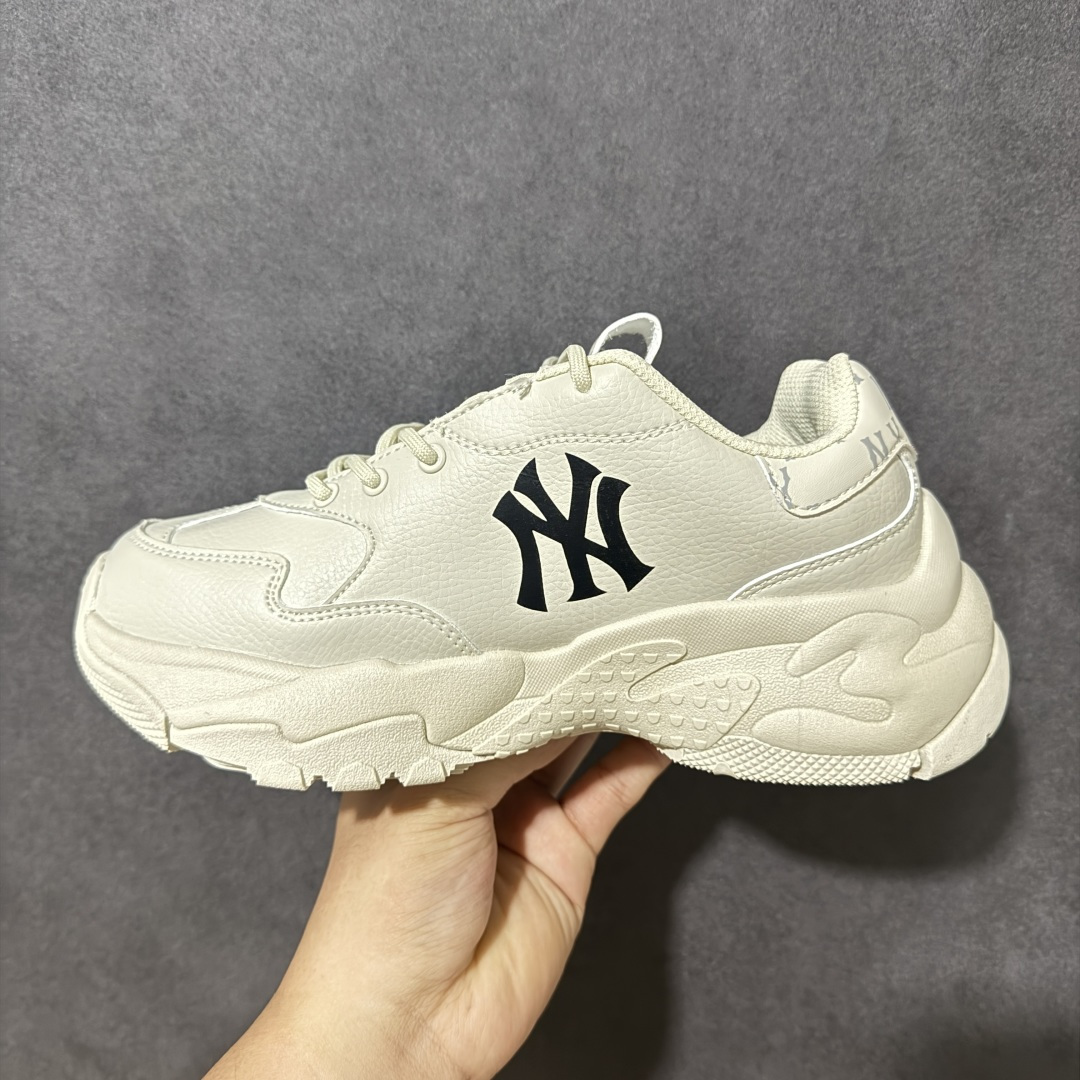 MLB Big Ball Chunky Monogram Lt 老爹鞋货号：3ASHBMN3N尺码：35