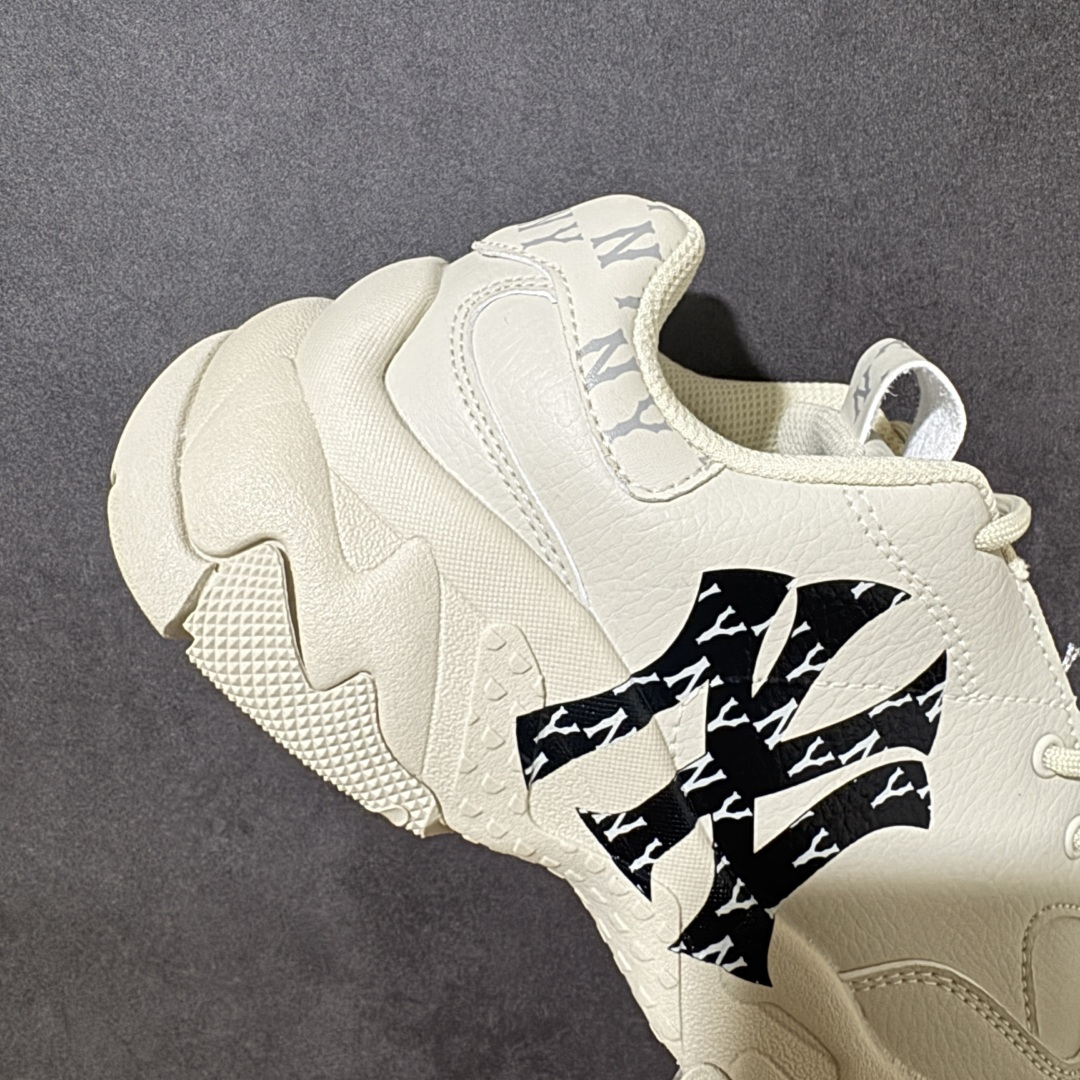 MLB Big Ball Chunky Monogram Lt 老爹鞋货号：3ASHBMN3N尺码：35