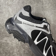 SALOMON萨洛蒙 XT-WHISPER VOID 鎏光系列轻便反光跑步鞋 男女同款 黑银 纯原外贸平 SALOMON萨洛蒙 XT-WHISPER VOID 鎏光系列轻便反光跑步鞋 男女同款 黑银 纯原外贸平