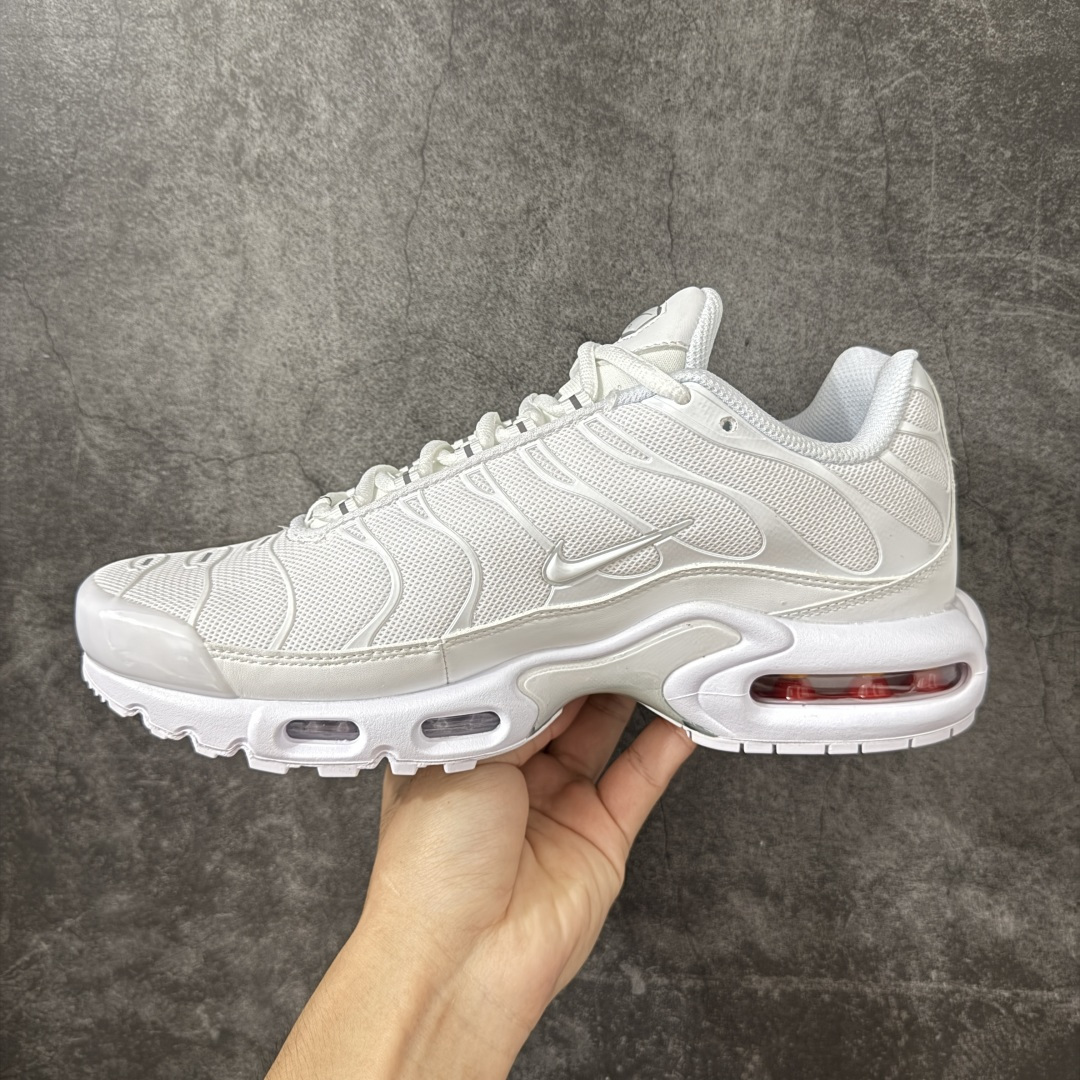 Nike Air Max Plus TN气垫系列跑鞋 DM2362-100全新一比一高端版本真正的市场T