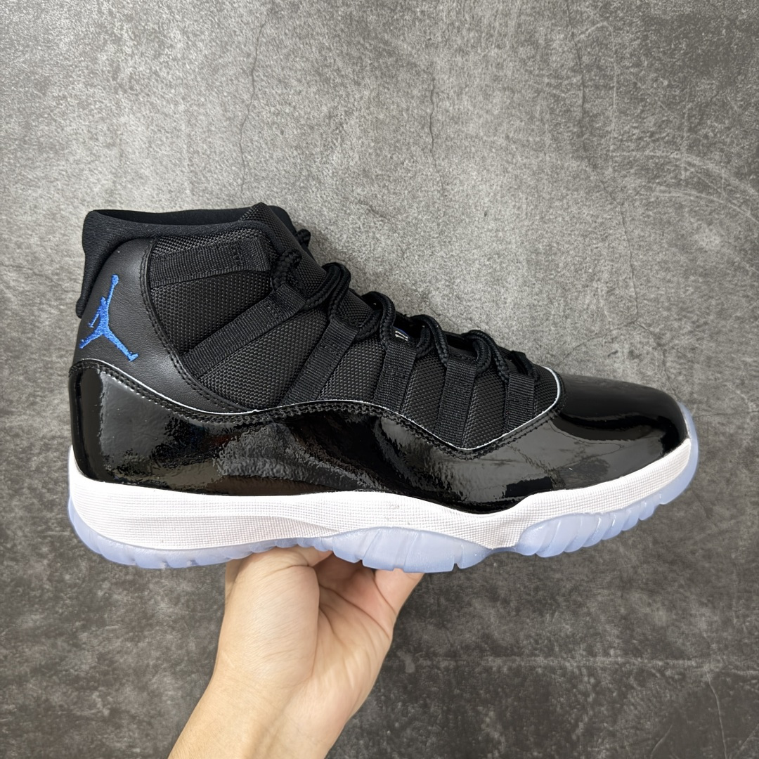 Air Jordan 11 “Space Jam”Black/Varsity Royal-White A