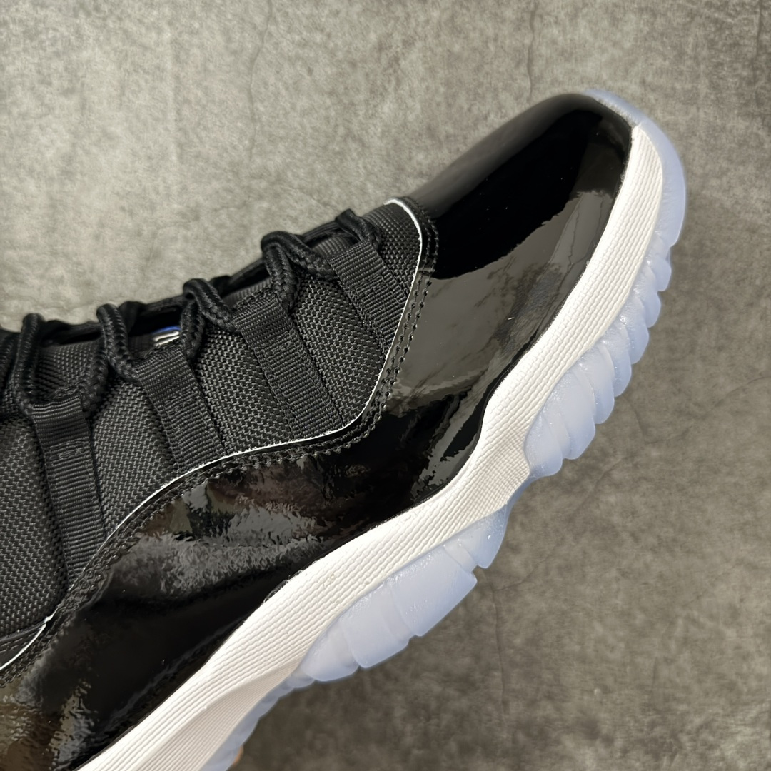 Air Jordan 11 “Space Jam”Black/Varsity Royal-White A
