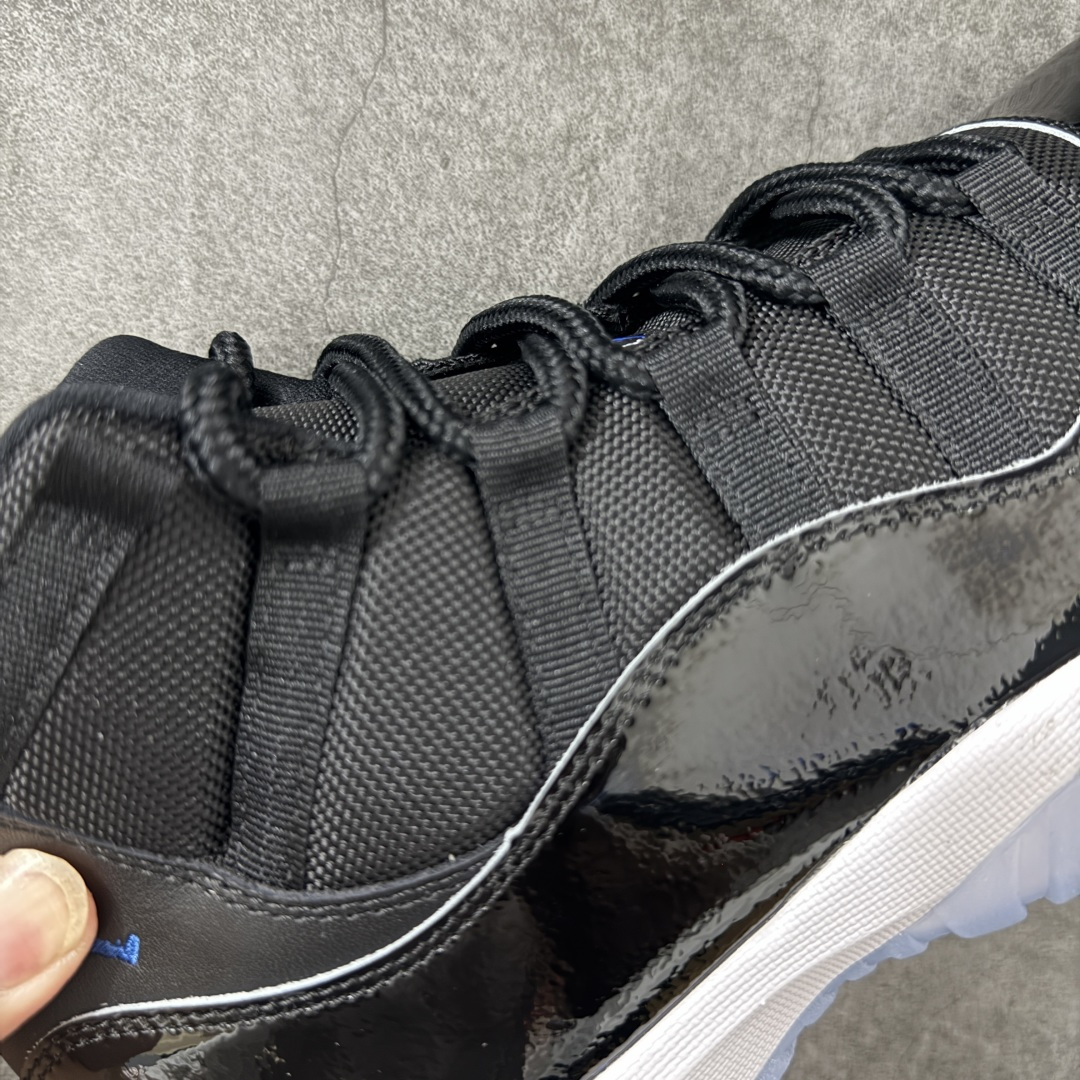 Air Jordan 11 “Space Jam”Black/Varsity Royal-White A
