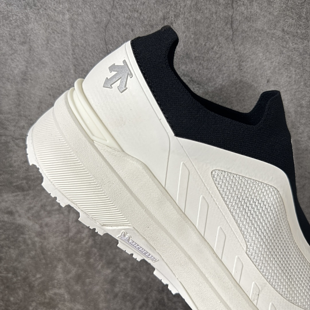 迪桑特 Descente Primer SLIP-ON时尚简约一脚蹬 户外运动鞋整双鞋子透气都很出色了，