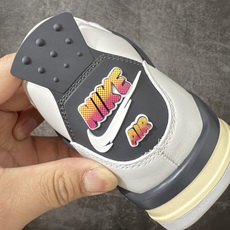 Air Jordan 4 Retro Comic 舒适贴合 支撑 复古篮球鞋 男款 AJ4白黑粉 货号J Air Jordan 4 Retro Comic 舒适贴合 支撑 复古篮球鞋 男款 AJ4白黑粉 货号J