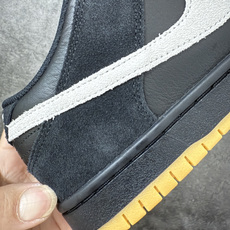 Dunk SB Low 经典黑白生胶底 HF3704-003纯原品质 无论清洁度 做工鞋型 用料 都是最 Dunk SB Low 经典黑白生胶底 HF3704-003纯原品质 无论清洁度 做工鞋型 用料 都是最