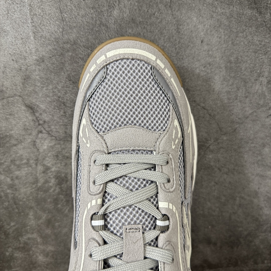 LV Tatic系列 休闲 跑步鞋Lv Tatic Runner 向1990年代的汲取灵感，再掀运动美学