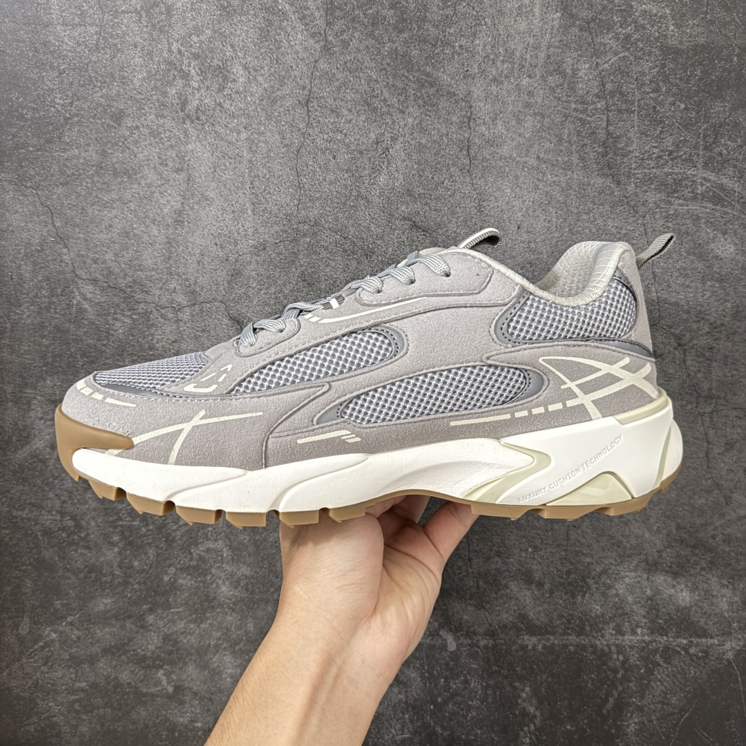 LV Tatic系列 休闲 跑步鞋Lv Tatic Runner 向1990年代的汲取灵感，再掀运动美学