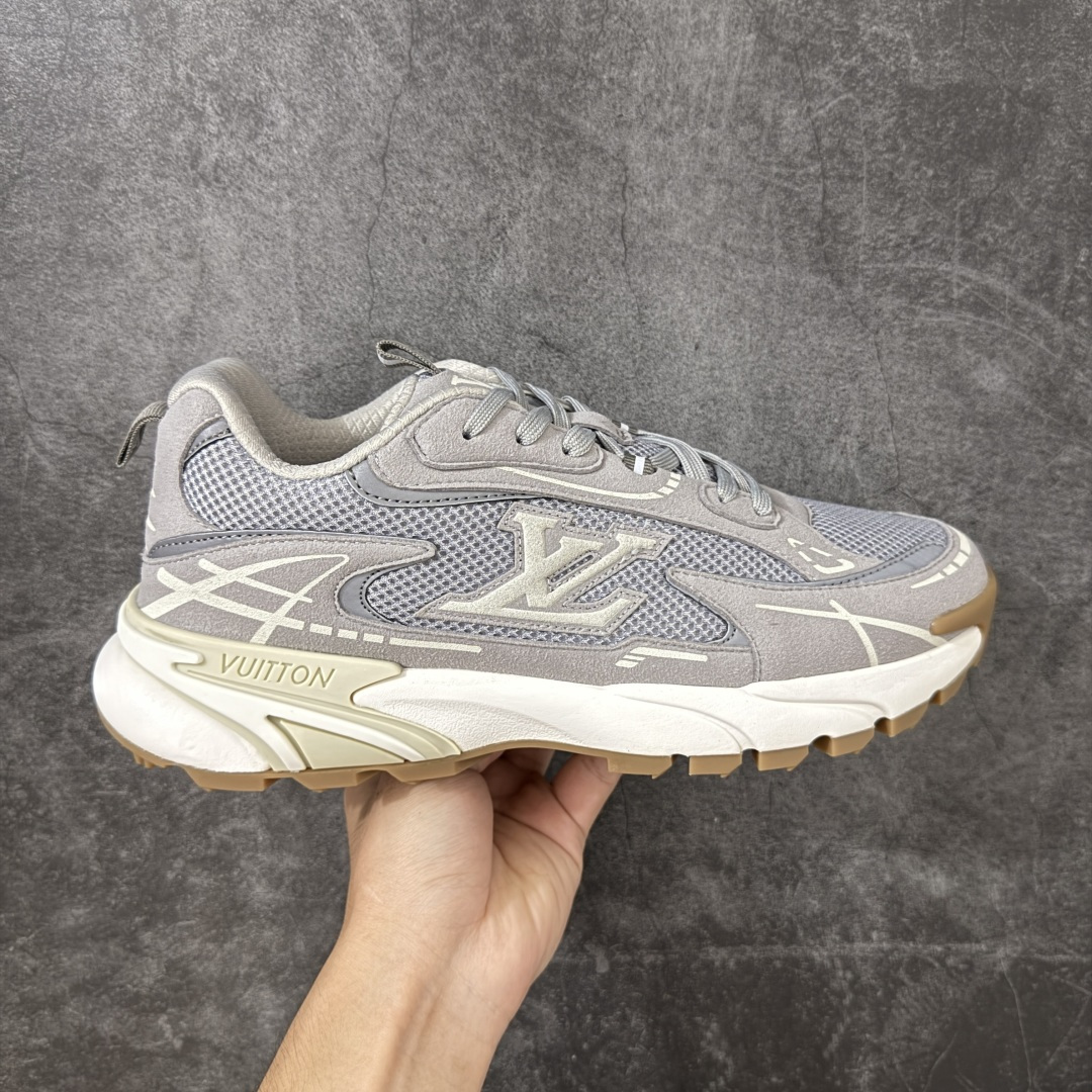 LV Tatic系列 休闲 跑步鞋Lv Tatic Runner 向1990年代的汲取灵感，再掀运动美学