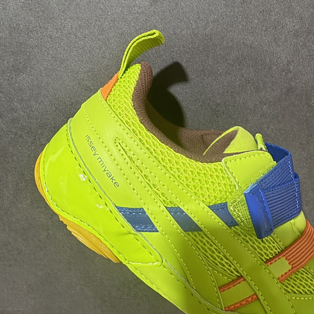 ASICS × ISSEY MIYAKE 亚瑟士三宅一生联名Hyper Taping魔术贴运动鞋亚瑟士与