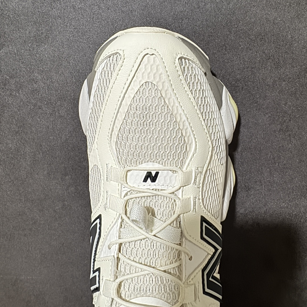 New Balance NB9060 复古休闲运动休闲生活鞋货号：U90601H尺码：36 37 37.