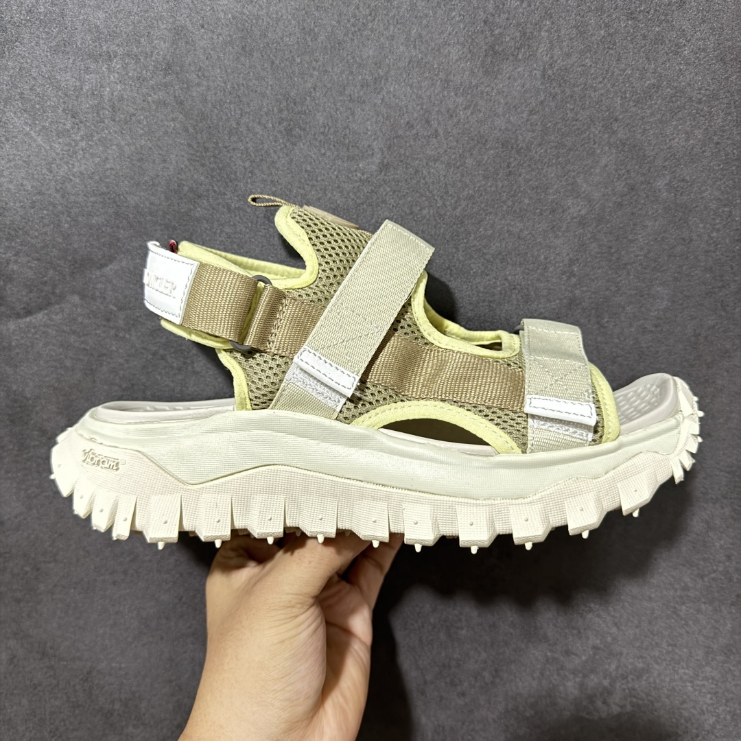 Moncler TrailgriPVela 盟可睐/蒙口露趾户外凉鞋 耐磨舒适防滑 织物材质沙滩鞋尺码：