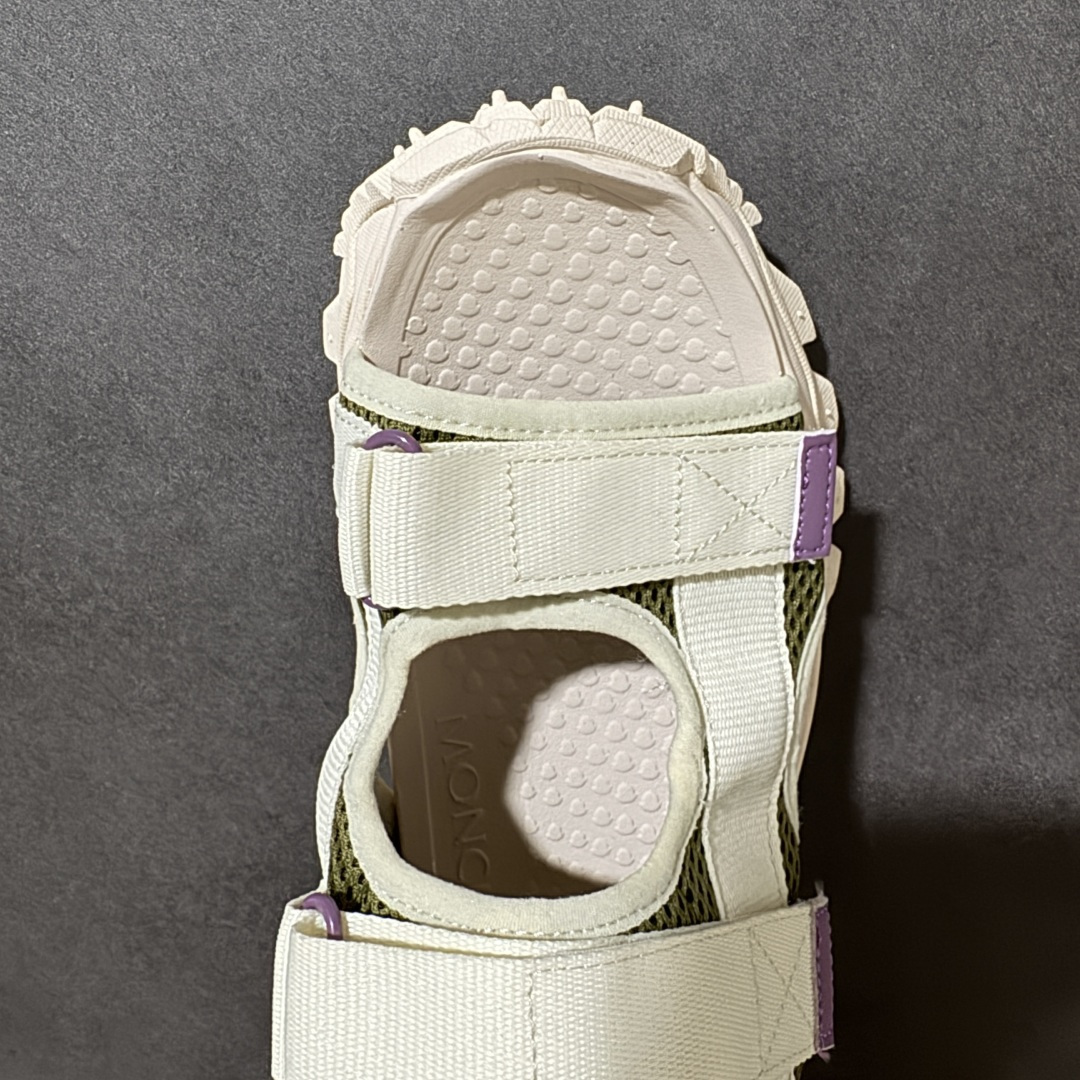 Moncler TrailgriPVela 盟可睐/蒙口露趾户外凉鞋 耐磨舒适防滑 织物材质沙滩鞋尺码：