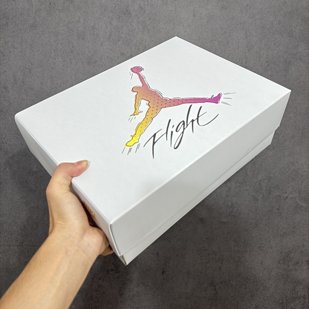 Air Jordan 4 Retro Comic 舒适贴合 支撑 复古篮球鞋 男款 AJ4白黑粉 货号J
