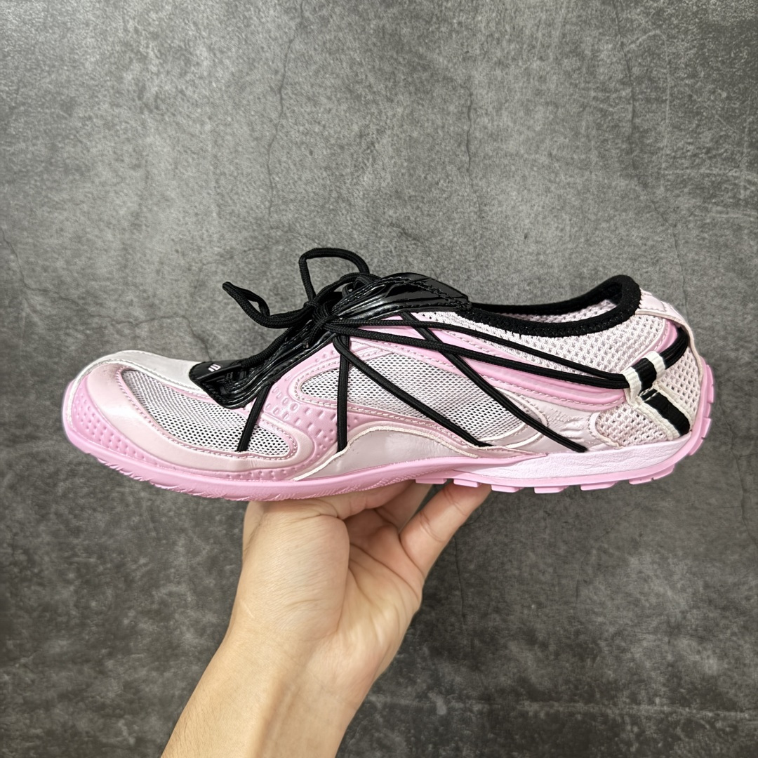 Balenciaga巴黎世家 Radar 圆头系带 做旧效果 低帮 生活休闲鞋巴黎世家25代轻薄款经典黑
