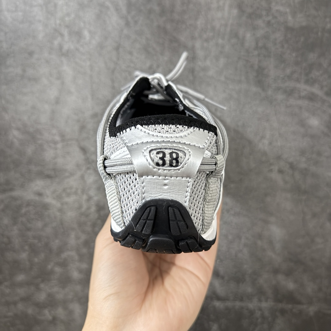 Balenciaga巴黎世家 Radar 圆头系带 做旧效果 低帮 生活休闲鞋巴黎世家25代轻薄款经典黑