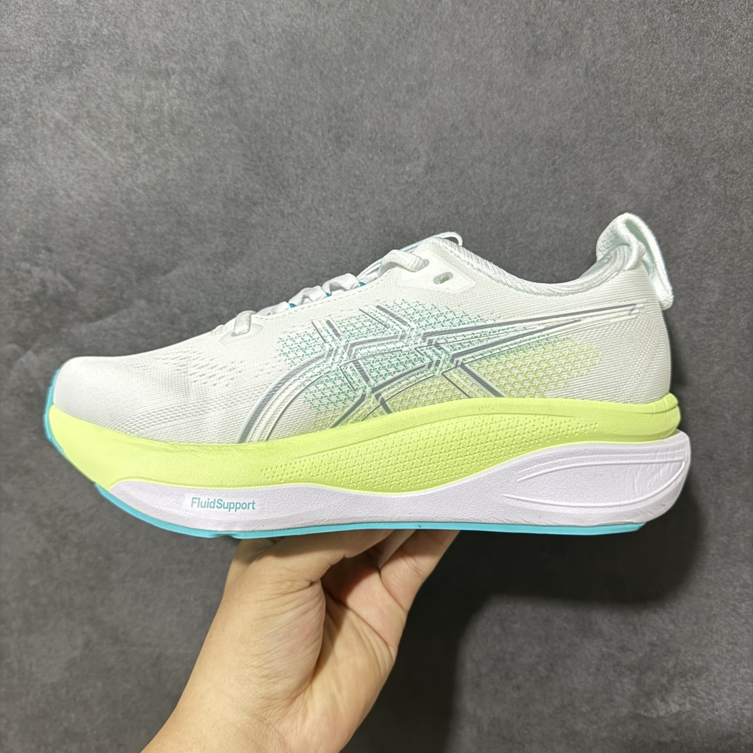 图片[2]-【公司级】Asics Gel-Kayano 33 亚瑟士 低帮专业有氧超轻便运动跑步鞋 2026 年夏季新款支撑系跑鞋亚瑟士（asics）公路跑鞋26款 GEL-KAYANO 33 减震耐磨防滑网面透气运动鞋 1012B939-501。中底变成双层结构‌：这一代首次用了双层缓震设计，上层是 FF Blast Max 泡棉，负责提供软弹的脚感和能量回馈，下层是 FF Blast Plus 泡棉，主要起稳定基底的作用 。‌稳定系统大换血‌：弃了之前用了三年的 4D 引导系统，改用全新的 FLUIDSUPPORT 稳定系统，中底内侧加了长连接的抗扭转片，专门增强鞋子整体的稳定性 。‌外底耐磨性提升‌：后跟区域用了 AHAR Plus 耐磨橡胶，特别适合后掌着地的跑者，中前掌则搭载了重新设计的 ASICS Hybrid Grip 橡胶，抓地力和灵活性更平衡 。‌‌‌ 货号：1011C27-100 尺码： 36 37 37.5 38 39 39.5 40 40.5 41.5 42 42.5 43.5 44 45-选品中心