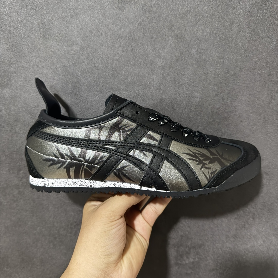 【公司级】Onitsuka Tiger鬼塚虎 Mexico 66 舒适百搭 经典复古 耐磨透气 低帮 休闲 跑步鞋 男女同款 鬼冢虎经典复古休闲鞋,复古鞋型永不过时。皮革拼翻毛皮鞋面质感出众,标志性撞色虎爪条纹极具辨识度,生胶大底轻便防滑。百搭低帮版型,轻松驾驭各类日常穿搭,是复古风穿搭不可缺少的单品。 货号:1183C102-002 尺码:36 37 37.5 38 39 39.5 40 40.5 41 42 42.5 43.5 44 45-选品中心
