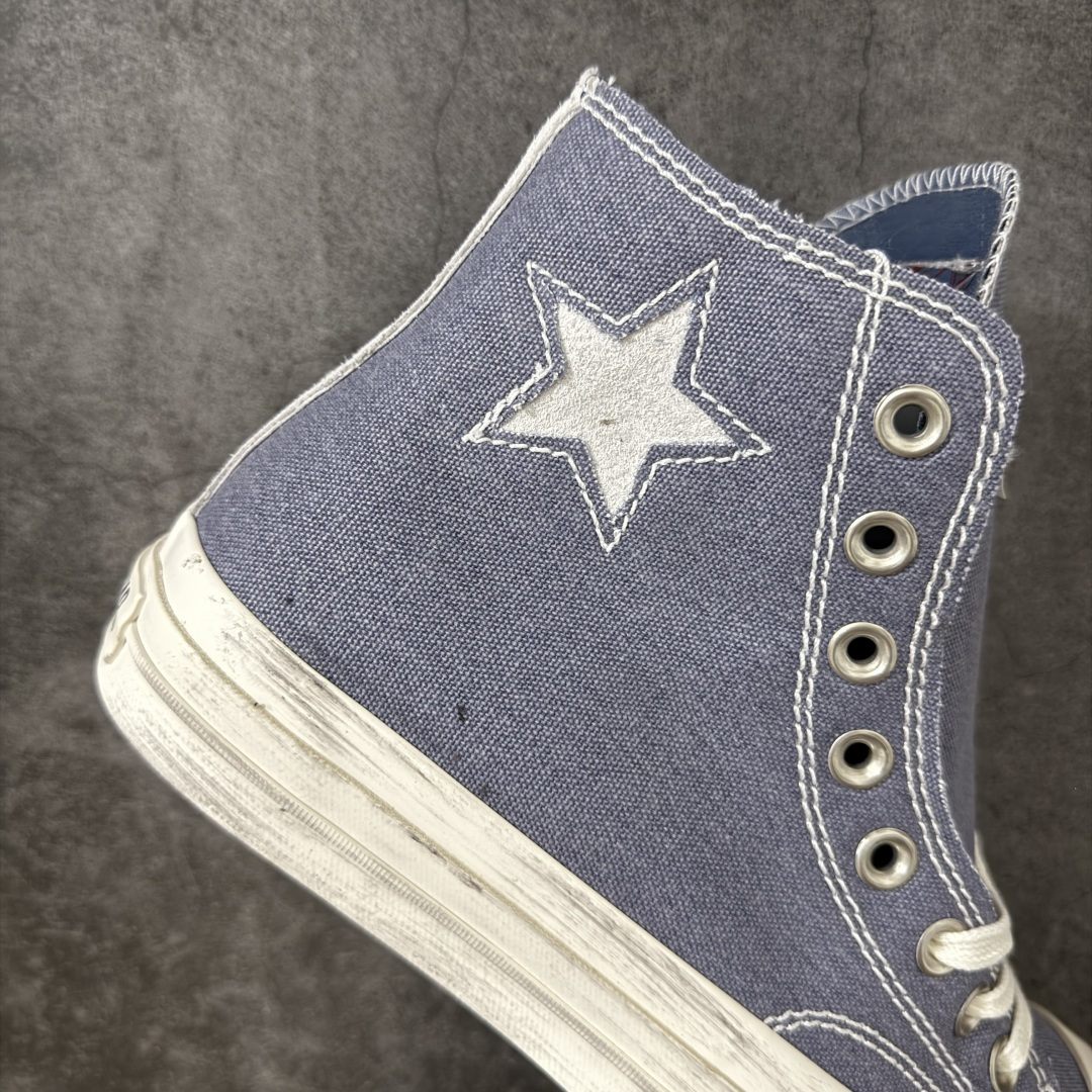 图片[7]-【公司级】Madhappy x Converse Chuck 70 联名 匡威官方 舒适贴合高帮男女同款帆布鞋 Converse 携手洛杉矶服饰品牌Madhappy，将其加州式乐观主义精神与经典设计相结合，推出三款独特配色 Chuck 70 限定联名鞋款。 鞋款采用水洗重磅帆布、做旧包边与翻毛皮后跟构成主要结构层次，并在鞋外侧加入 Madhappy 标志性的麂皮星形标识，鞋舌以编织标签强化品牌识别，内侧搭配毛毡圆标形成对照关系。黑、白与蓝灰三款中性配色覆盖多场景穿着需求，在复古形态上延展更多材料感受。 货号：A19147C 黑色 货号：A19149C 白色 货号：A19148C 灰蓝 尺码：35 36 36.5 37 37.5 38 39 39.5 40 41 41.5 42 42.5 43 44-选品中心