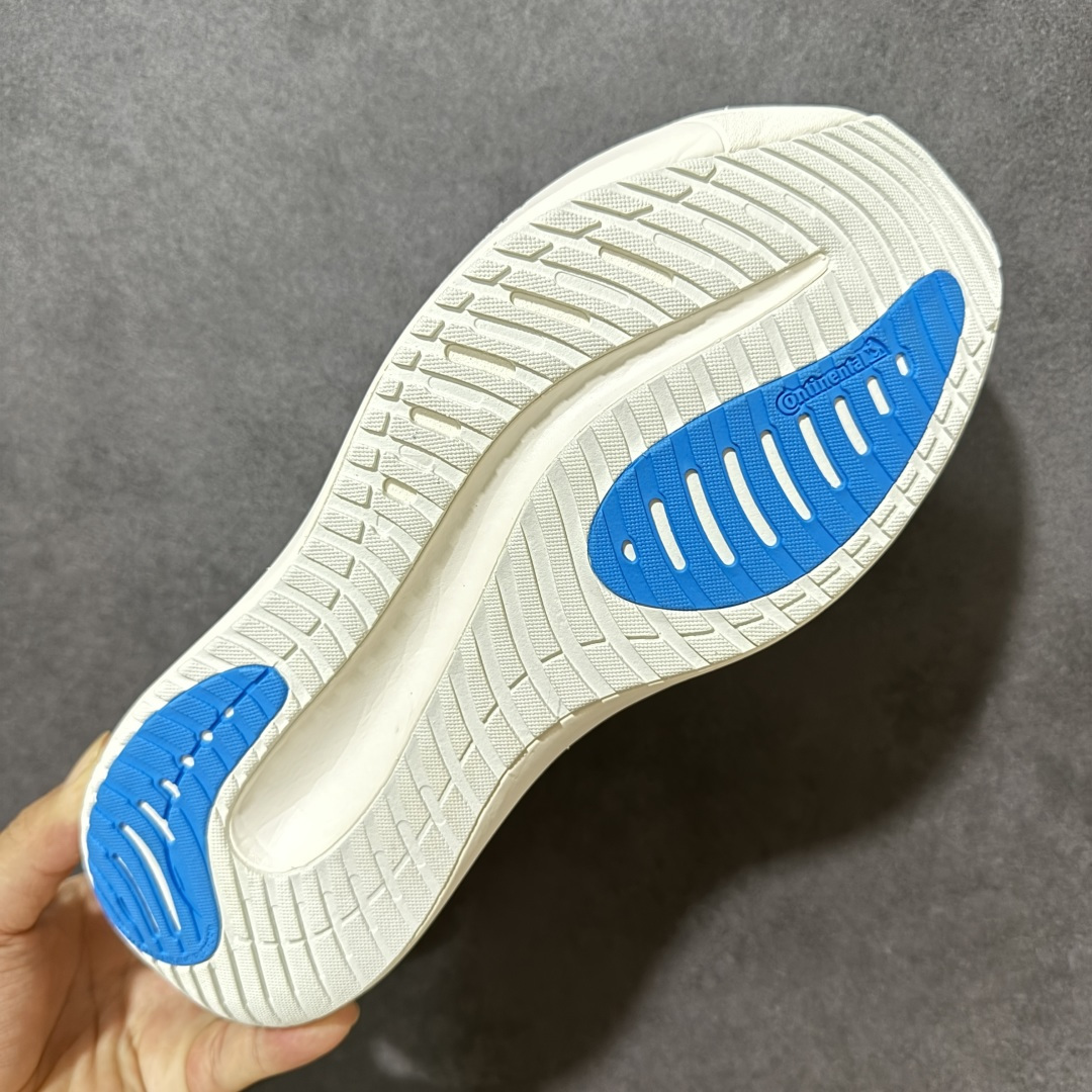 图片[9]-【公司级】ADIDAS SUPERNOVA RISE 4M 防滑耐磨舒适跑步鞋 采用Dreamstrike+中底，力求为触地添舒适。搭配实穿Adiwear外底，助你扎实踩地、从容迈步。• 常规版型• 系带设计• 三明治网眼鞋面• Support Rods系统• Dreamstrike+中底• Adiwear外底。 货号：LB0183 尺码：40-45-选品中心