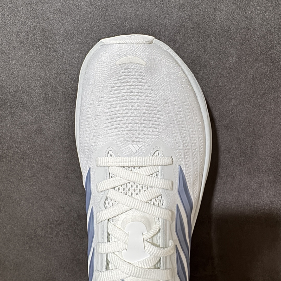 图片[5]-【公司级】ADIDAS SUPERNOVA RISE 4M 防滑耐磨舒适跑步鞋 采用Dreamstrike+中底，力求为触地添舒适。搭配实穿Adiwear外底，助你扎实踩地、从容迈步。• 常规版型• 系带设计• 三明治网眼鞋面• Support Rods系统• Dreamstrike+中底• Adiwear外底。 货号：LB0181 尺码：40-45-选品中心