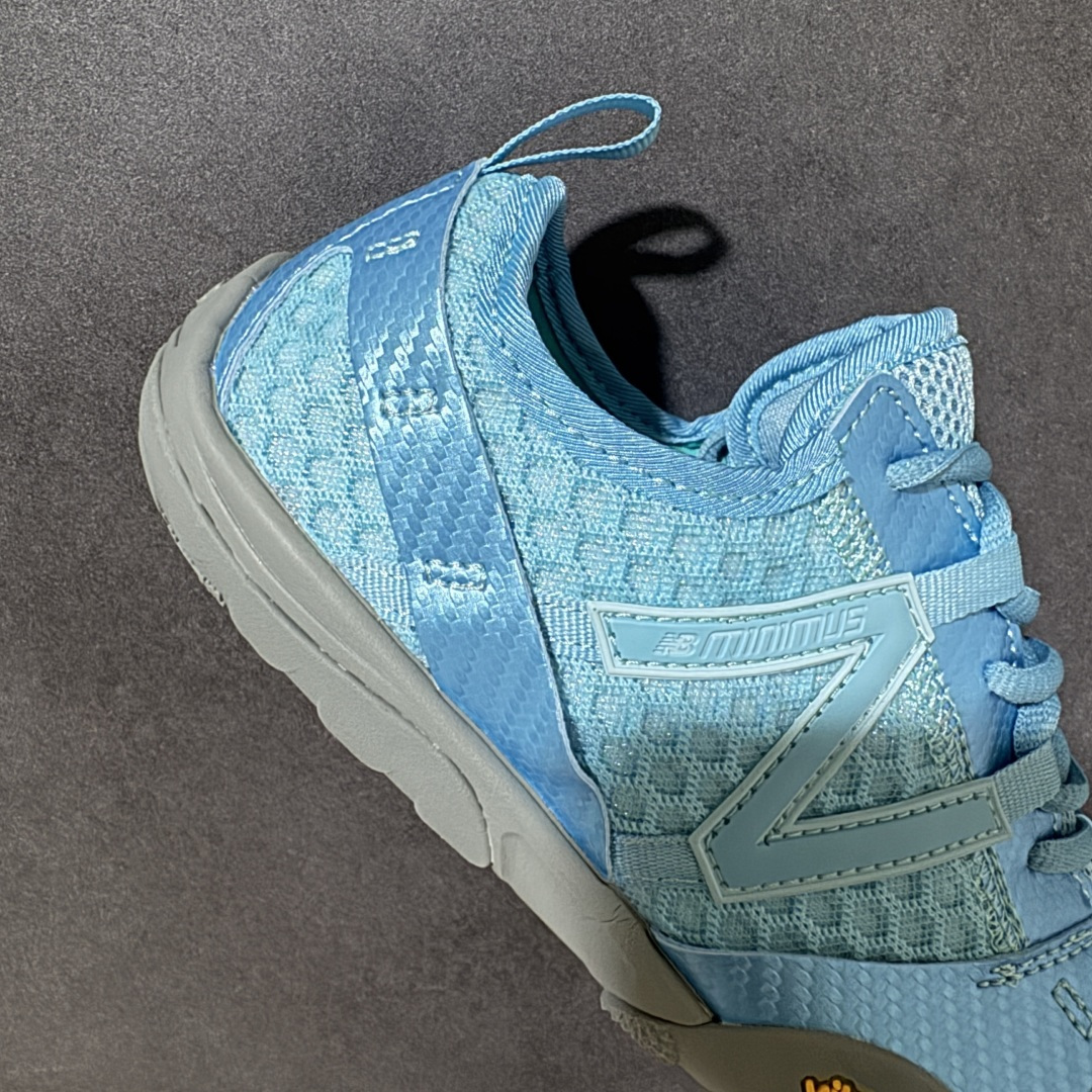 图片[7]-【公司级】新百伦Issey Miyake X New Balance MT10o联名款 NEW BALANCENB MT10O 柔软舒适防滑耐磨 低帮 越野跑步鞋 这次的联名把薄底风带回来，很符合Issey Miyake的调性，简约大气配合它家的褶皱裤，是那个味道了。鞋面采用合成绒面革打造，搭配尼龙弹性带和格纹缝线，最后以同色系的Vibram 大底收尾，颜值简约耐看。 货号： MT10O3IF 尺码：36 37 37.5 38 38.5 39.5 40 40.5 41.5 42 42.5 43 44 45-选品中心