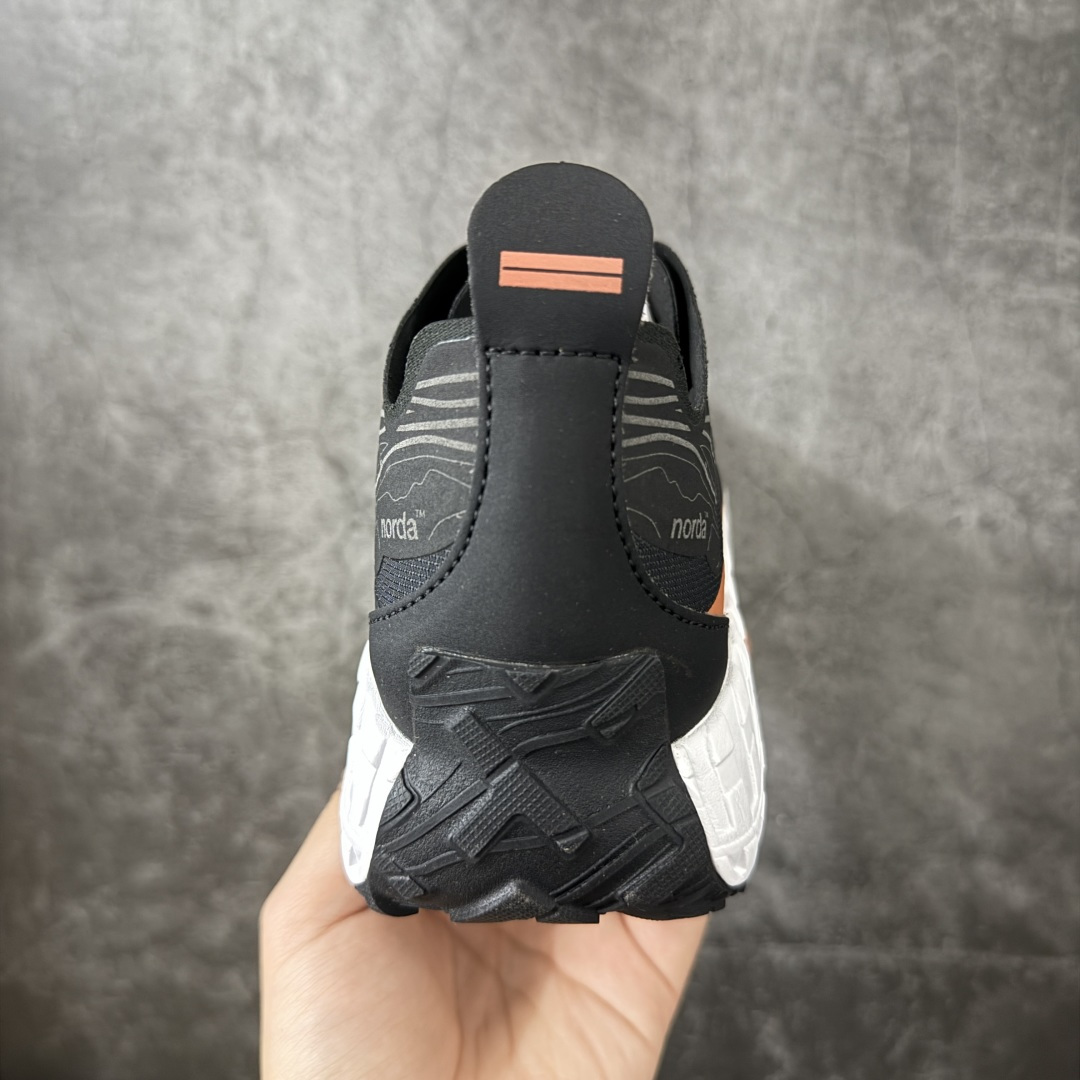 图片[4]-【AY纯原】ZEGNA x NORDA 001 M 杰尼亚 诺达 徒步山地碎石路 越野跑鞋系列！ 全新版本 大厂纯原 NORDA史上最轻量的越野竞速鞋款 Bio-Dyneema生物基纤维鞋面防撕耐磨且疏水，竞速场景减负显著。Vibram Megagrip Elite 超轻竞速大底提供顶级抓地力。100%Arnitel TPEE中底高回弹缓震，长距离脚感持续有力。偏宽鞋楦设计，适配正常足宽. 越野跑休闲跑步最佳选择。 尺码：36-46-选品中心