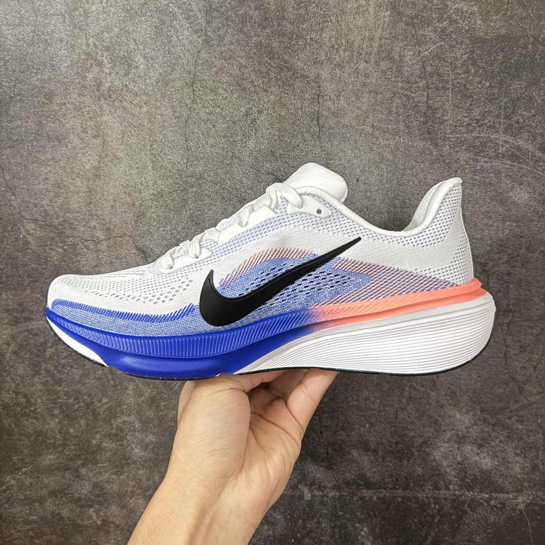 图片[2]-【RS纯原】Nike Air Zoom Pegasus 42 登月42代超级飞马系列马拉松跑步鞋 IB1873-105 平台专供 充正品质 原材料打造 中底搭载前Zoom+全掌React配置 全部原鞋开发打造 所有细节全部同步原版 全新一代拥有 Zoom Air 一如既往的稳定感和流畅感 鞋面采用工程网眼设计 为特定高热区域营造出色透气性 进一步增加鞋面的穿孔数量 让足部能够快速散热 中足搭配 Flywire 飞线 在高速运动时营造舒适稳定的贴合感 内置Zoon气垫加持 动力十足！ 尺码： 36-46-选品中心