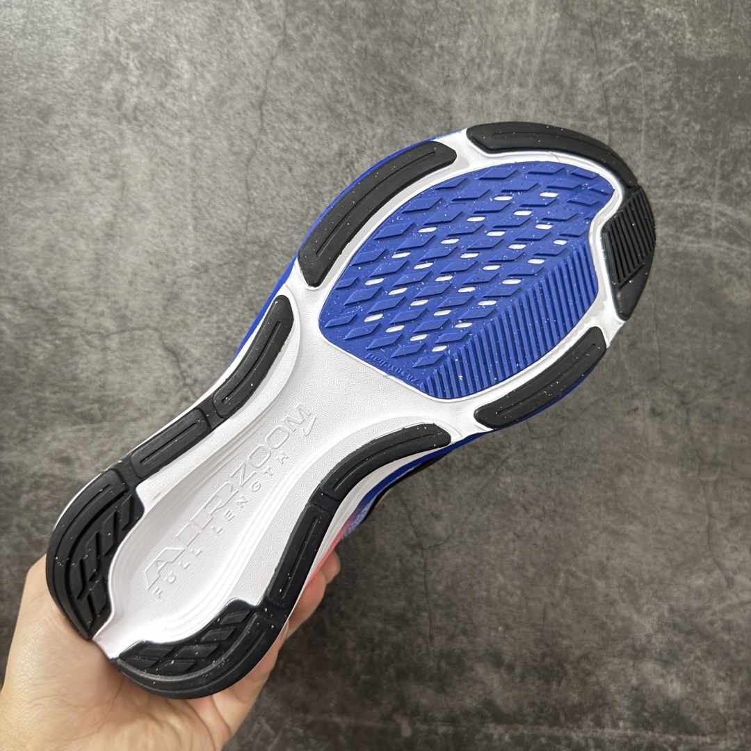 图片[9]-【RS纯原】Nike Air Zoom Pegasus 42 登月42代超级飞马系列马拉松跑步鞋 IB1873-105 平台专供 充正品质 原材料打造 中底搭载前Zoom+全掌React配置 全部原鞋开发打造 所有细节全部同步原版 全新一代拥有 Zoom Air 一如既往的稳定感和流畅感 鞋面采用工程网眼设计 为特定高热区域营造出色透气性 进一步增加鞋面的穿孔数量 让足部能够快速散热 中足搭配 Flywire 飞线 在高速运动时营造舒适稳定的贴合感 内置Zoon气垫加持 动力十足！ 尺码： 36-46-选品中心