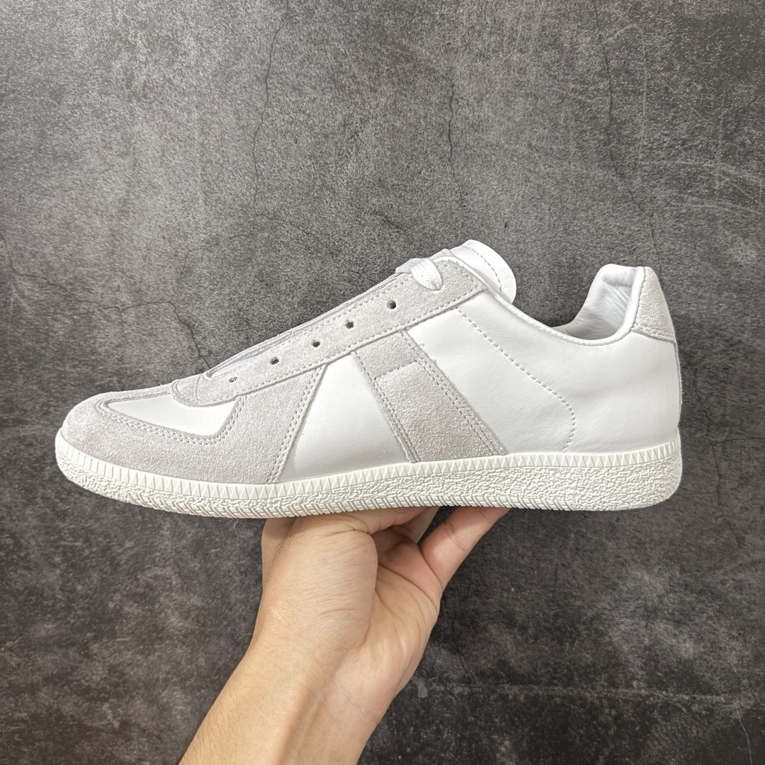 图片[2]-【渠道版】Maison Margiela MM6梅森马吉拉 Calfskin Replica 复古 德训 时尚板鞋 男女款 白色 网红单品 高端外贸 平台零售专供批次 全头层软牛皮鞋面 头层羊皮内里 乳胶鞋垫 中底钢印 原版织唛 尺码：36-47.5含半码-选品中心