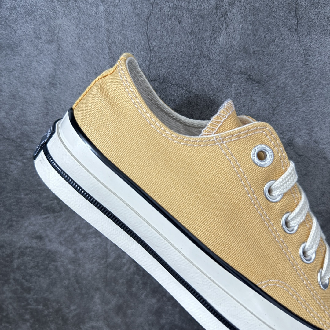 图片[7]-【虎扑2.0小头版】 Converse CHUCK 70 X 匡威1970s 舒适运动 高帮 帆布鞋 男女同款 黑色 A24236C 全新开发 不仅仅为小鞋头 细节 材料 做工 全方位升级 经典永不过时 十年老厂出品 平台正品订单 超稳定的品控清洁度 全套原厂材料配置 原厂硫化工艺 油性扁平尖头 原厂楦头纸板数据 一体化超软蓝底加持 超软EVA鞋垫 后掌灰色缓震胶 脚感一比一还原 耐磨橡胶大底 越南产内外标 原盒黑色吊牌 超高清洁度 随意冲正 如有更好白送 尺码：35 36 36.5 37 37.5 38 39 39.5 40 41 41.5 42 42.5 43 44-选品中心