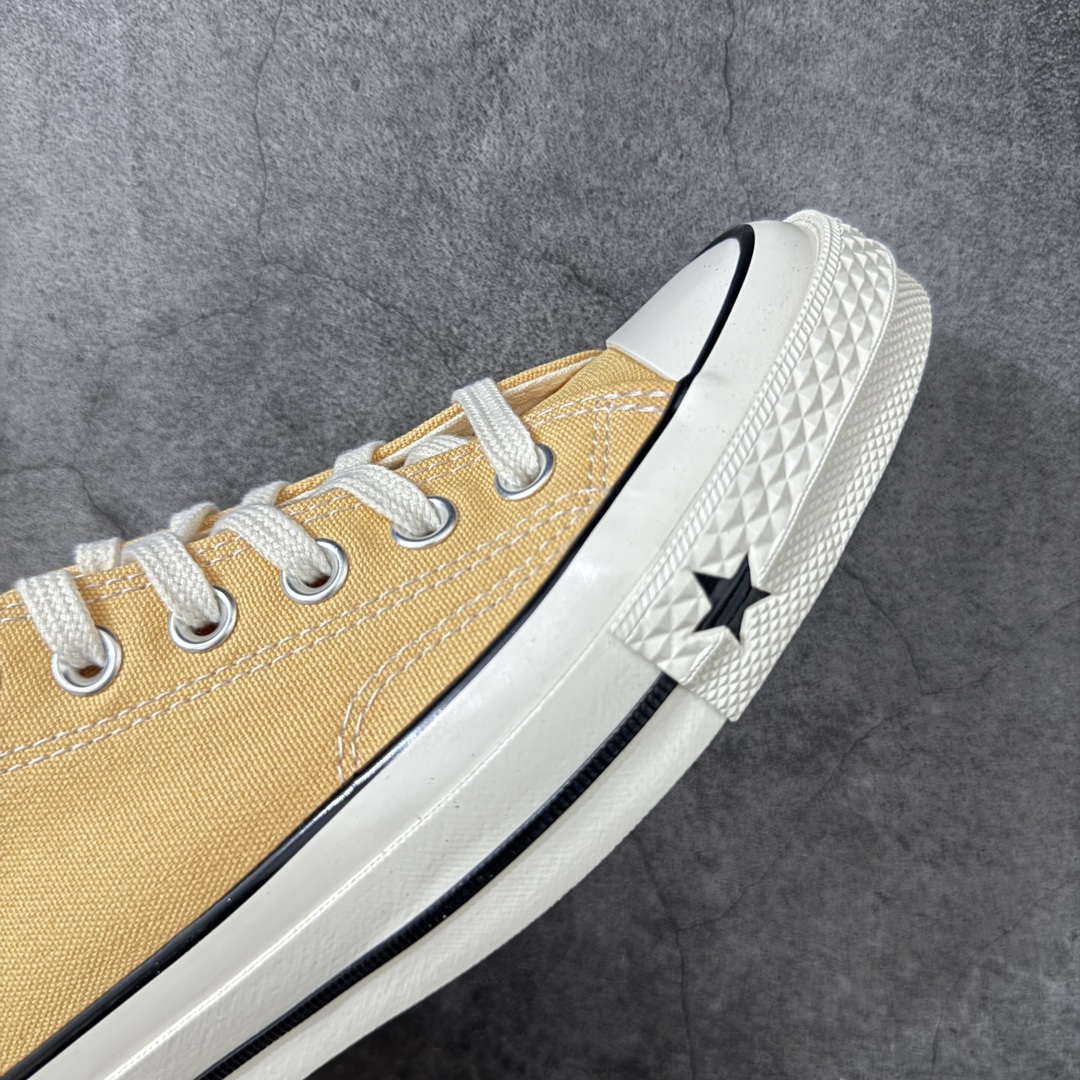 图片[6]-【虎扑2.0小头版】 Converse CHUCK 70 X 匡威1970s 舒适运动 高帮 帆布鞋 男女同款 黑色 A24236C 全新开发 不仅仅为小鞋头 细节 材料 做工 全方位升级 经典永不过时 十年老厂出品 平台正品订单 超稳定的品控清洁度 全套原厂材料配置 原厂硫化工艺 油性扁平尖头 原厂楦头纸板数据 一体化超软蓝底加持 超软EVA鞋垫 后掌灰色缓震胶 脚感一比一还原 耐磨橡胶大底 越南产内外标 原盒黑色吊牌 超高清洁度 随意冲正 如有更好白送 尺码：35 36 36.5 37 37.5 38 39 39.5 40 41 41.5 42 42.5 43 44-选品中心