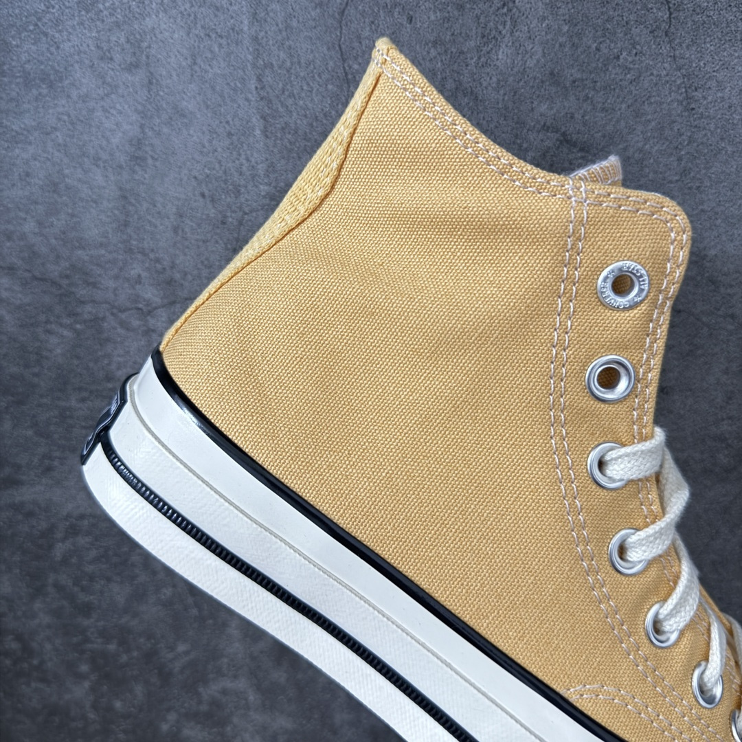 图片[7]-【虎扑2.0小头版】 Converse CHUCK 70 X 匡威1970s 舒适运动 高帮 帆布鞋 男女同款 A24233C 全新开发 不仅仅为小鞋头 细节 材料 做工 全方位升级 经典永不过时 十年老厂出品 平台正品订单 超稳定的品控清洁度 全套原厂材料配置 原厂硫化工艺 油性扁平尖头 原厂楦头纸板数据 一体化超软蓝底加持 超软EVA鞋垫 后掌灰色缓震胶 脚感一比一还原 耐磨橡胶大底 越南产内外标 原盒黑色吊牌 超高清洁度 随意冲正 如有更好白送 尺码：35 36 36.5 37 37.5 38 39 39.5 40 41 41.5 42 42.5 43 44-选品中心