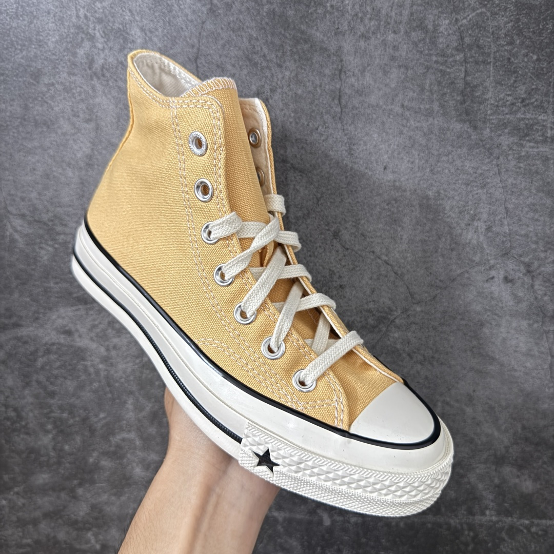 图片[3]-【虎扑2.0小头版】 Converse CHUCK 70 X 匡威1970s 舒适运动 高帮 帆布鞋 男女同款 A24233C 全新开发 不仅仅为小鞋头 细节 材料 做工 全方位升级 经典永不过时 十年老厂出品 平台正品订单 超稳定的品控清洁度 全套原厂材料配置 原厂硫化工艺 油性扁平尖头 原厂楦头纸板数据 一体化超软蓝底加持 超软EVA鞋垫 后掌灰色缓震胶 脚感一比一还原 耐磨橡胶大底 越南产内外标 原盒黑色吊牌 超高清洁度 随意冲正 如有更好白送 尺码：35 36 36.5 37 37.5 38 39 39.5 40 41 41.5 42 42.5 43 44-选品中心