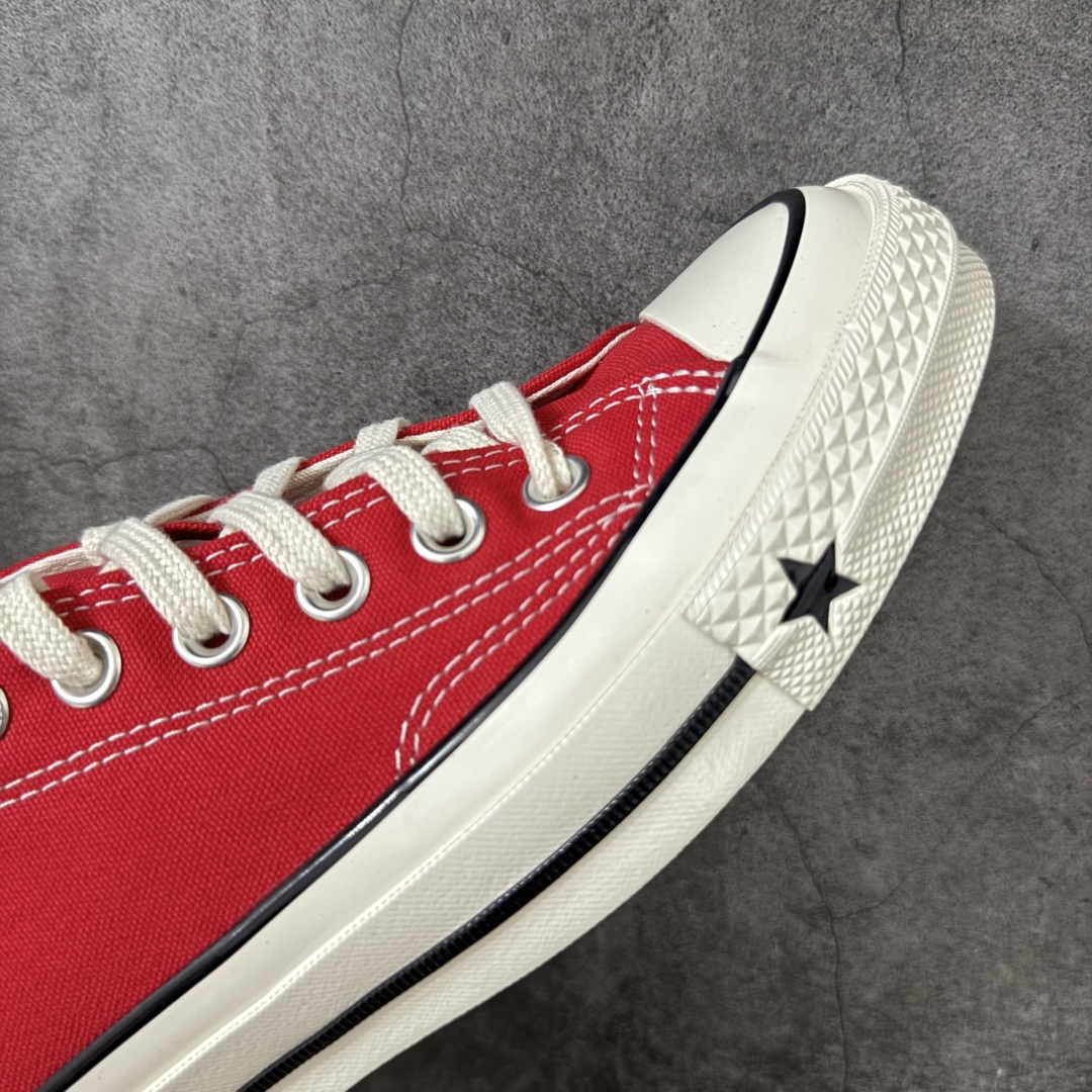 图片[6]-【虎扑2.0小头版】 Converse CHUCK 70 X 匡威1970s 舒适运动 高帮 帆布鞋 男女同款 A24235C 全新开发 不仅仅为小鞋头 细节 材料 做工 全方位升级 经典永不过时 十年老厂出品 平台正品订单 超稳定的品控清洁度 全套原厂材料配置 原厂硫化工艺 油性扁平尖头 原厂楦头纸板数据 一体化超软蓝底加持 超软EVA鞋垫 后掌灰色缓震胶 脚感一比一还原 耐磨橡胶大底 越南产内外标 原盒黑色吊牌 超高清洁度 随意冲正 如有更好白送 尺码：35 36 36.5 37 37.5 38 39 39.5 40 41 41.5 42 42.5 43 44-选品中心