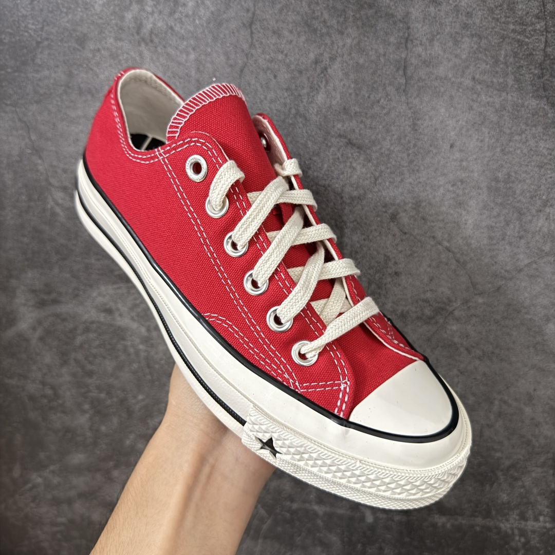 图片[3]-【虎扑2.0小头版】 Converse CHUCK 70 X 匡威1970s 舒适运动 高帮 帆布鞋 男女同款 A24235C 全新开发 不仅仅为小鞋头 细节 材料 做工 全方位升级 经典永不过时 十年老厂出品 平台正品订单 超稳定的品控清洁度 全套原厂材料配置 原厂硫化工艺 油性扁平尖头 原厂楦头纸板数据 一体化超软蓝底加持 超软EVA鞋垫 后掌灰色缓震胶 脚感一比一还原 耐磨橡胶大底 越南产内外标 原盒黑色吊牌 超高清洁度 随意冲正 如有更好白送 尺码：35 36 36.5 37 37.5 38 39 39.5 40 41 41.5 42 42.5 43 44-选品中心
