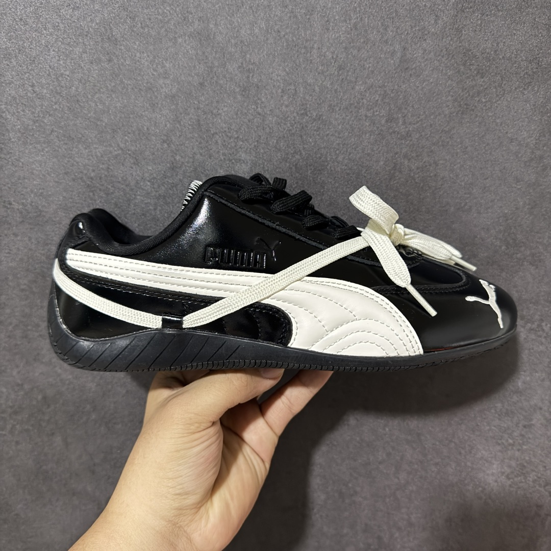 图片[6]-【公司级】Puma Speedcat OG Sparco 彪马罗马阿莫尔系列 复古运动休闲赛车跑鞋 全球知名运动品牌PUMA宝马赛车系列 融合了宝马车队的标志性配色 以趣味十足又前卫复古的设计引领潮流 将赛道精神融入街头时尚 开启前卫竞速之旅 主打前卫复古风 Roma鞋款的鞋侧以复古的流线造型 缀以宝马经典Logo 巧妙吸睛 而Speedcat鞋款以亮眼三色条纹元素缀以舒适鞋面 赋予了独特的个性美学 演绎赛车的无尽能量 货号：398846-01 尺码：36-45-选品中心