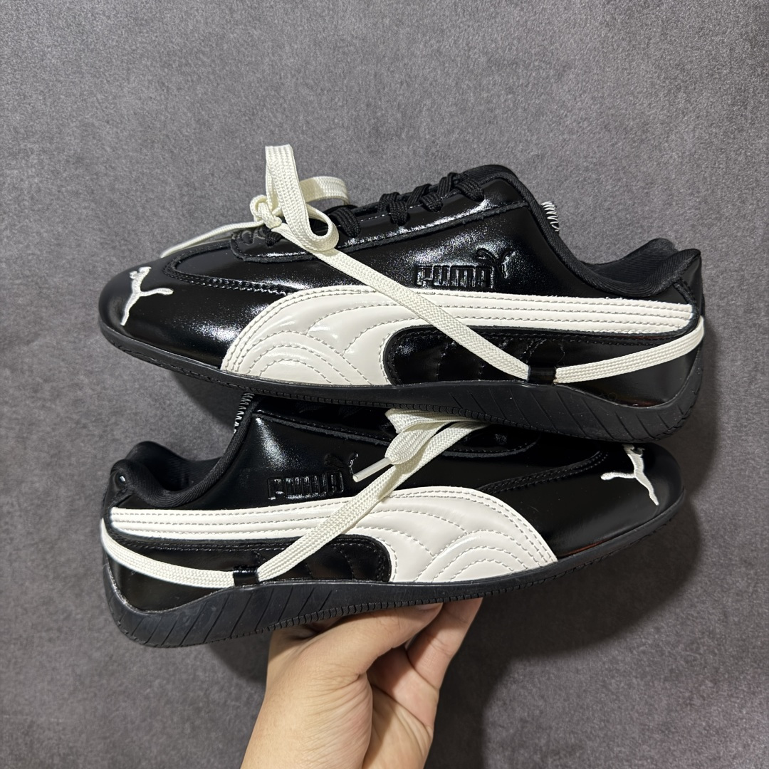 图片[6]-【公司级】Puma Speedcat OG Sparco 彪马罗马阿莫尔系列 复古运动休闲赛车跑鞋 全球知名运动品牌PUMA宝马赛车系列 融合了宝马车队的标志性配色 以趣味十足又前卫复古的设计引领潮流 将赛道精神融入街头时尚 开启前卫竞速之旅 主打前卫复古风 Roma鞋款的鞋侧以复古的流线造型 缀以宝马经典Logo 巧妙吸睛 而Speedcat鞋款以亮眼三色条纹元素缀以舒适鞋面 赋予了独特的个性美学 演绎赛车的无尽能量 货号：398846-01 尺码：36-45-选品中心