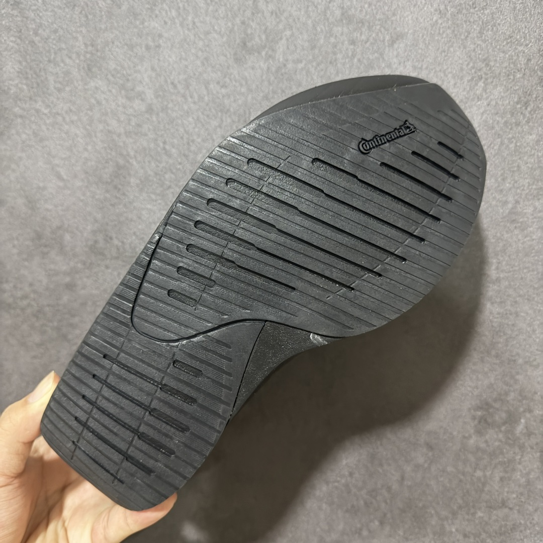 图片[9]-【公司级】AD ADIZERO EVO SL 2 阿迪超轻透气缓震跑鞋 以令人难以置信的138克重量，刷新了跑鞋轻量化的记录，阿迪在材料科学和工艺技术上的深厚积累。 全新鞋款采用Lightweight Upper材料，让穿着者几乎能够体验到一种\”裸足\”的感觉 货号：SL2604 尺码：36-45-选品中心