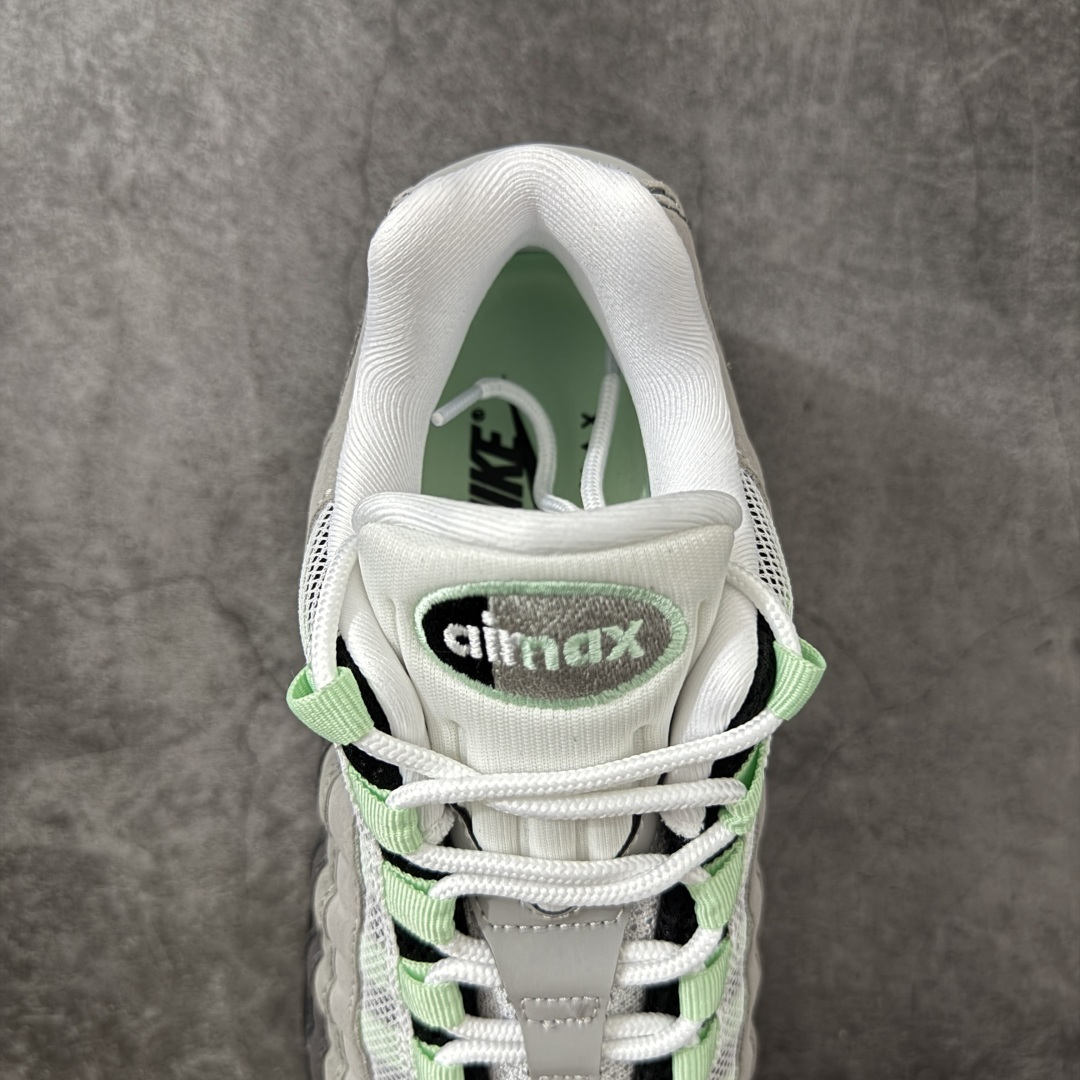 图片[8]-【顶级芯片版】Nike Air Max 95 OG Big Bubble 气垫跑鞋 灰绿货号：HJ5996-005 顶级版 开发数月 原版开发 多道QC质检 鞋型完美复刻 原厂级别工艺 正确色卡 正确气垫蓝光 正确大底 独家私模 采用原材料拼接 定位高端市场 行业标杆工艺 尺码：36-48.5-选品中心