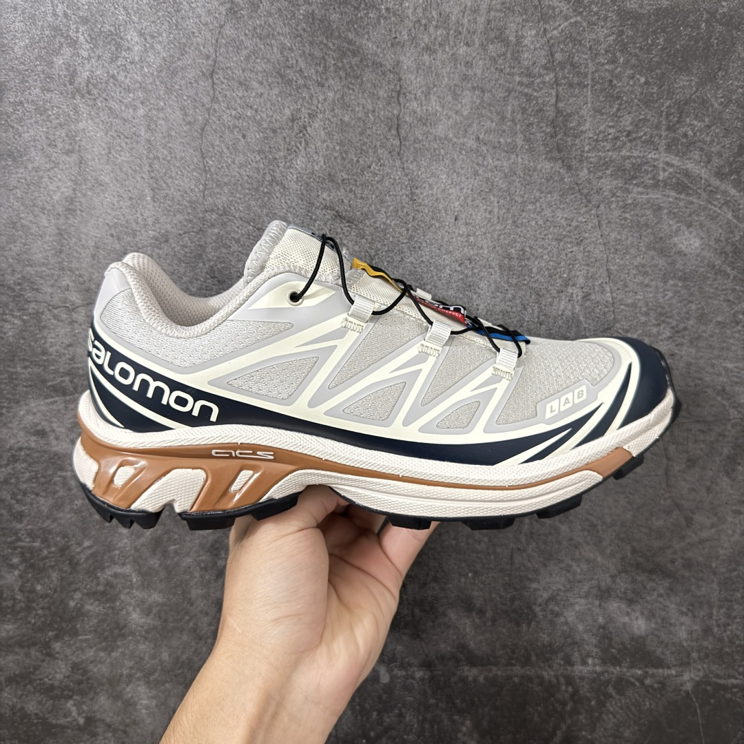 【OG高端礼盒版】SALOMON萨洛蒙 XT-6 舒适百搭 户外越野耐磨包裹性支撑 男女同款低帮跑步鞋 471366 全新品质 巅峰之作 所有配色均购物原版拆解1：1开发 原材料打造 非市场公版便宜货 私模大底 清洁度比市场所有版本都高 全套原纸板楦头开发 原厂网布配套 确保原汁原味 完美呈现版型 原档数据独家私模五层组合大底 原装Ortholite轻量化鞋垫 中底布带钢印编号 原厂TPU锁扣 进口港宝加持 后跟自然饱满 还原公司包裹性 鞋面采用SENSIFT贴合技术 全方位贴合包裹脚型 鞋跟部鞋底牵引设计 提供强大的抓地性能 更适应野外崎岖不平的道路 其3D ADVANCED CHASSIS底盘 材料轻量大化 钉齿设计更具稳定性 防护性 鞋底易磨损区运用CONTAGRIP高耐磨材料 应对城市硬质路面长距离跑考验 尺码：36 36.5 37.5 38 38.5 39 40 40.5 41 42 42.5 43 44 45 46-选品中心