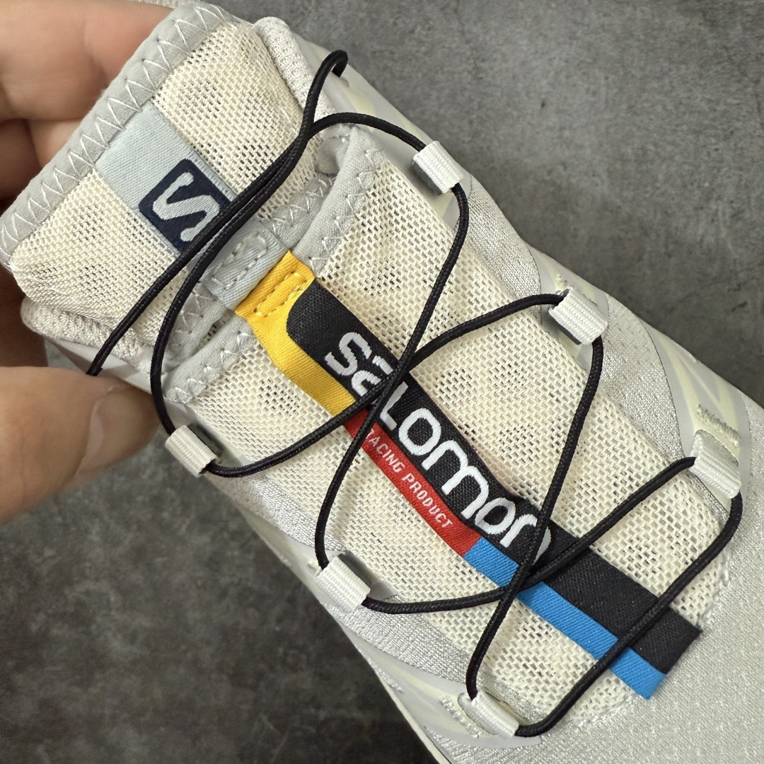图片[6]-【OG高端礼盒版】SALOMON萨洛蒙 XT-6 舒适百搭 户外越野耐磨包裹性支撑 男女同款低帮跑步鞋 471366 全新品质 巅峰之作 所有配色均购物原版拆解1：1开发 原材料打造 非市场公版便宜货 私模大底 清洁度比市场所有版本都高 全套原纸板楦头开发 原厂网布配套 确保原汁原味 完美呈现版型 原档数据独家私模五层组合大底 原装Ortholite轻量化鞋垫 中底布带钢印编号 原厂TPU锁扣 进口港宝加持 后跟自然饱满 还原公司包裹性 鞋面采用SENSIFT贴合技术 全方位贴合包裹脚型 鞋跟部鞋底牵引设计 提供强大的抓地性能 更适应野外崎岖不平的道路 其3D ADVANCED CHASSIS底盘 材料轻量大化 钉齿设计更具稳定性 防护性 鞋底易磨损区运用CONTAGRIP高耐磨材料 应对城市硬质路面长距离跑考验 尺码：36 36.5 37.5 38 38.5 39 40 40.5 41 42 42.5 43 44 45 46-选品中心