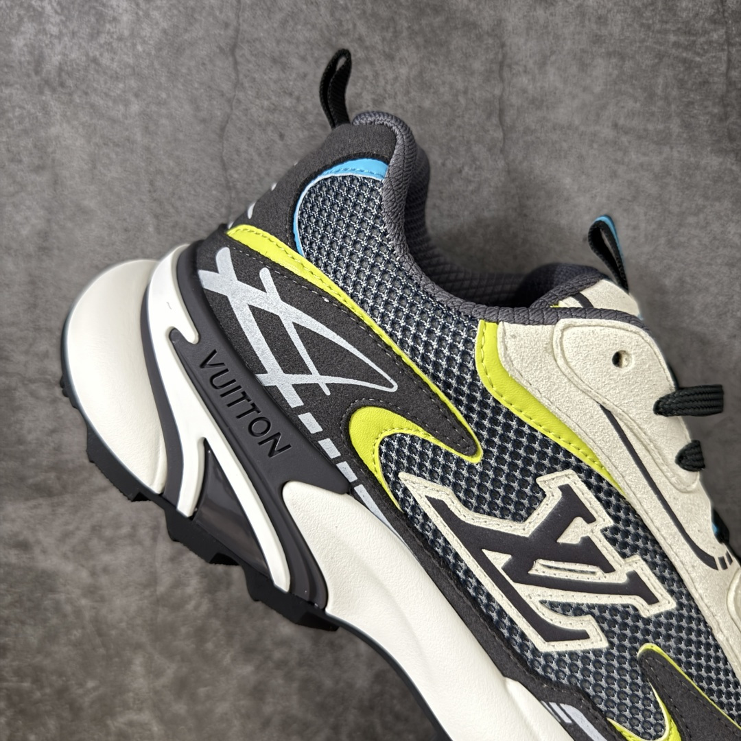 图片[7]-【莞顶礼盒】Lv Tatic Runner Tatic Runner系列厚底老爹鞋，是品牌近年推出的复古运动风鞋款，主打街头潮流与日常穿搭结合的风格。鞋身侧面带有醒目的字母标识，后跟处印有\”VUITTON\”字样，辨识度拉满。采用锯齿状防滑橡胶大底，搭配加厚中底，自带增高效果的同时，也提供了优秀的抓地力和缓震性能，适配日常通勤、城市漫步等多种场景！ ■面料： 原版进口绒面皮革＋透气网眼 ■内里：原版定制透气网里 ■鞋底：原版开模双色TPU组合底 ■底厚：5CM ■尺码：38-45-选品中心