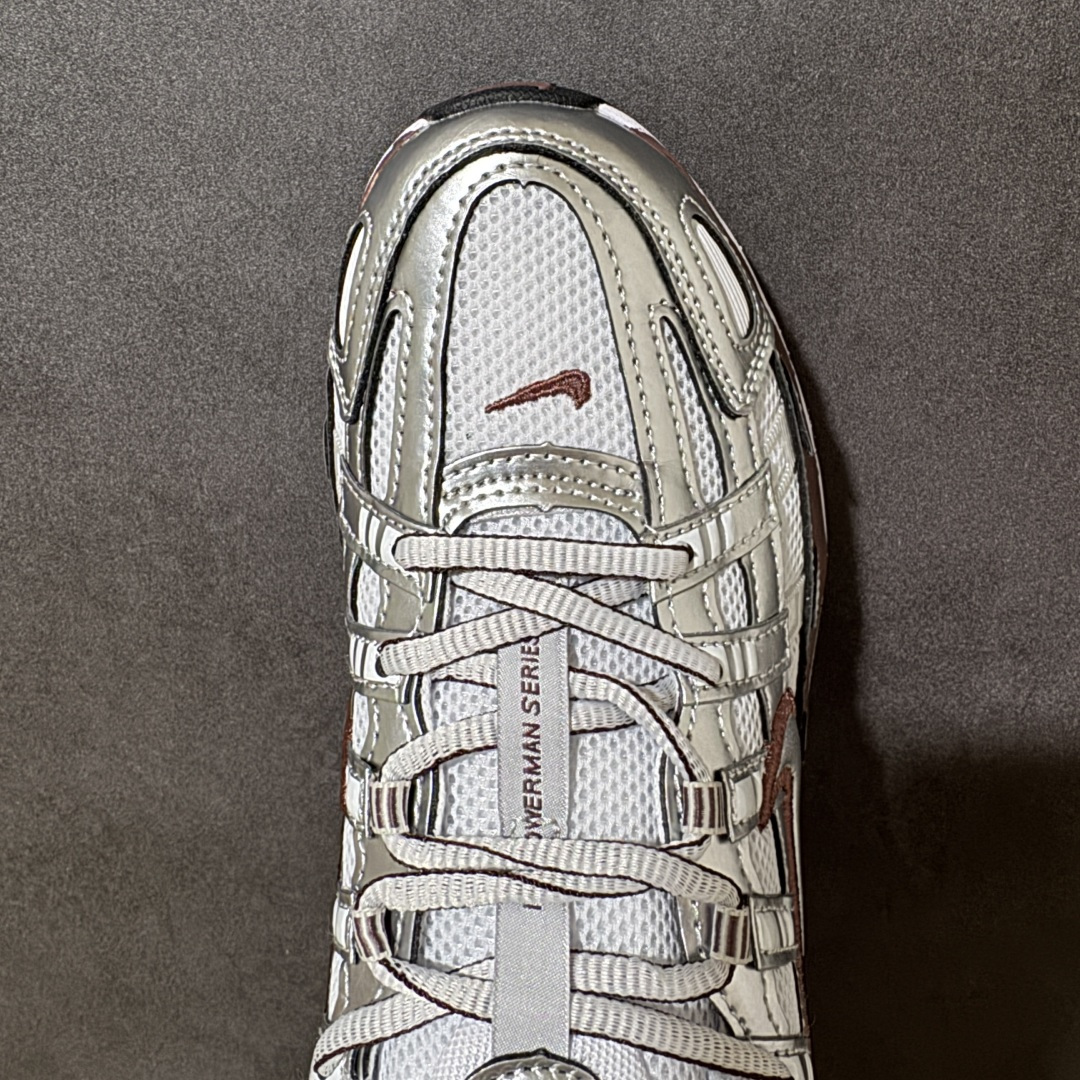图片[5]-【公司级】Nike P-6000 复古休闲 耐克 低帮休闲城市通勤跑步鞋 采用透气网眼布搭配皮革和合成材质覆面 再现早期鞋款外观 活力配色打造时尚外观和运动美学 结合泡棉缓震配置 缔造非凡舒适的日常穿着体验 皮革织物与合成材质组合鞋面 打造舒适支撑效果 货号：BV1021-110 尺码：36 36.5 37.5 38 38.5 39 40 40.5 41 42 42.5 43 44 45 46-选品中心