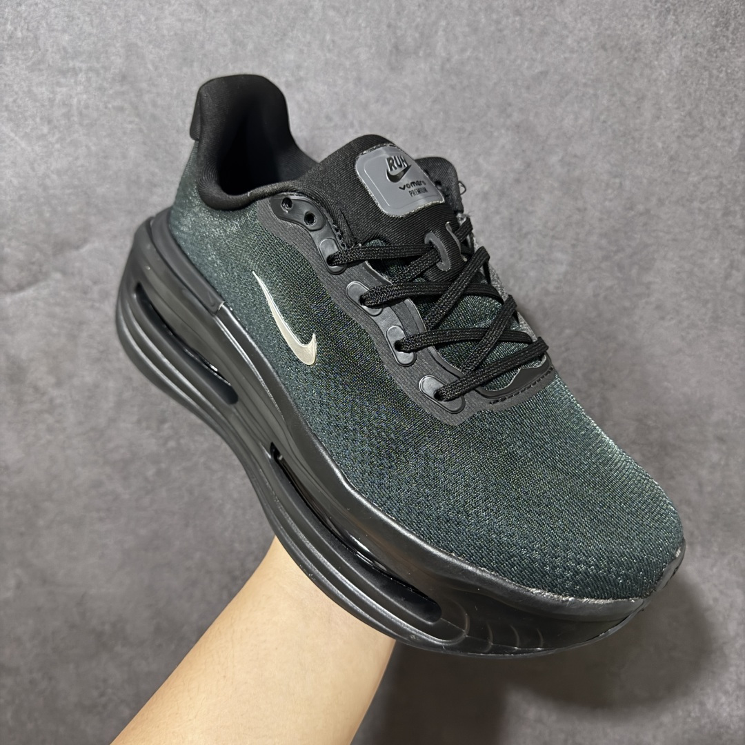 图片[3]-【公司级】Nike VOMERO PREMIUM 耐克 舒适减震防滑 低帮跑步鞋 全掌ReactX泡绵中底 前掌和后跟还配备了Air Zoom气垫单元 据说跑起来更快更舒适哦 这次最大的升级点 首次引入了ReactX泡绵 货号： IQ0627-001 尺码： 36 36.5 37.5 38 38.5 39 40 40.5 41 42 42.5 43 44 45 46 47.5-选品中心