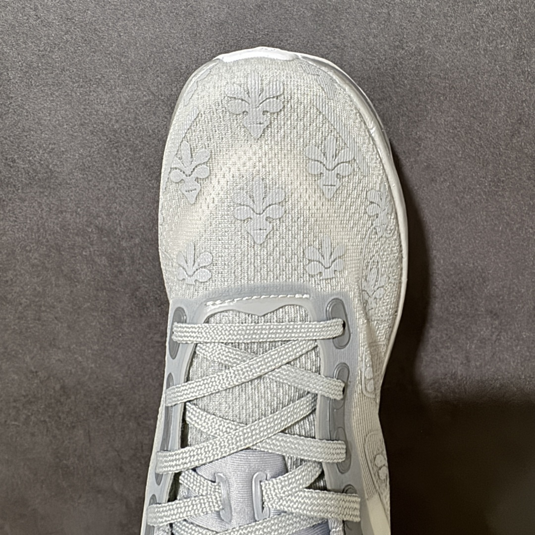 图片[5]-【公司级】Nike VOMERO PREMIUM 耐克 舒适减震防滑 低帮跑步鞋 全掌ReactX泡绵中底 前掌和后跟还配备了Air Zoom气垫单元 据说跑起来更快更舒适哦 这次最大的升级点 首次引入了ReactX泡绵 货号： IQ0028-001 尺码： 36 36.5 37.5 38 38.5 39 40 40.5 41 42 42.5 43 44 45 46 47.5-选品中心