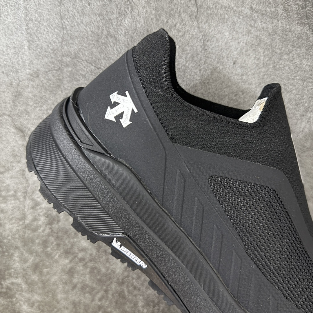 图片[7]-【公司级】迪桑特DESCENTE PRIMER SLIP ON 都市通勤 低帮休闲鞋 鞋面采用KPU材质 耐用的同时提升防护性与整体质感 厚中底兼具缓震与轻质特性 带来舒适脚感的同时实现适度增高 米其林外底增强抓地力 应对冬季复杂路况 贴合脚型 轻松搭配不同穿搭风格 平衡实用功能与穿搭需求 适配日常通勤场景 货号：D6231DSN36 尺码： 36 36.5 37 38 38.5 39 40 40.5 41 42 42.5 43 44 45-选品中心