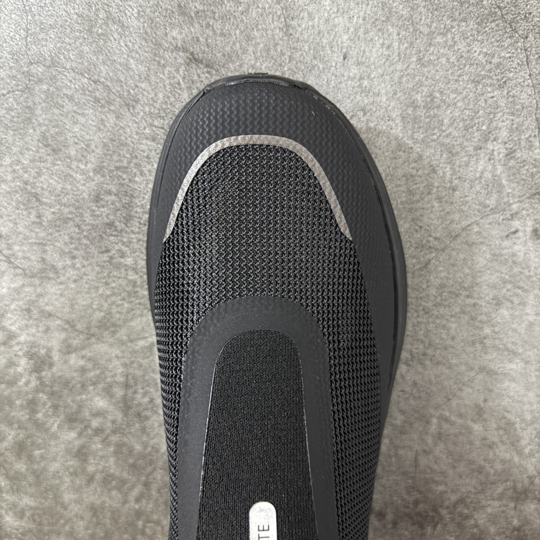 图片[5]-【公司级】迪桑特DESCENTE PRIMER SLIP ON 都市通勤 低帮休闲鞋 鞋面采用KPU材质 耐用的同时提升防护性与整体质感 厚中底兼具缓震与轻质特性 带来舒适脚感的同时实现适度增高 米其林外底增强抓地力 应对冬季复杂路况 贴合脚型 轻松搭配不同穿搭风格 平衡实用功能与穿搭需求 适配日常通勤场景 货号：D6231DSN36 尺码： 36 36.5 37 38 38.5 39 40 40.5 41 42 42.5 43 44 45-选品中心