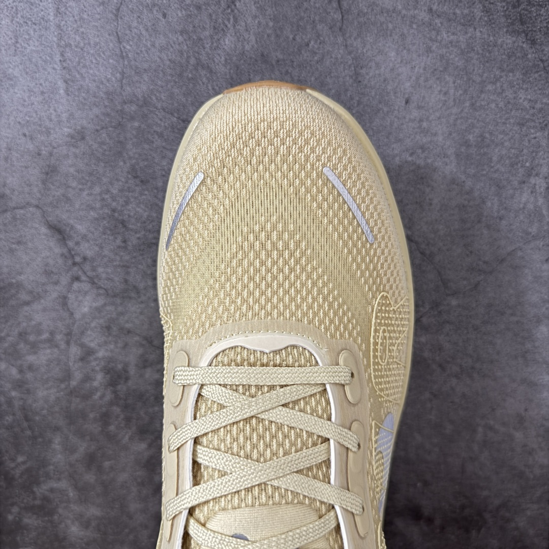 图片[5]-【公司级】Nike VOMERO PREMIUM 耐克 舒适减震防滑 低帮跑步鞋 全掌ReactX泡绵中底 前掌和后跟还配备了Air Zoom气垫单元 据说跑起来更快更舒适哦 这次最大的升级点 首次引入了ReactX泡绵 货号：IM8334-200 尺码：36 36.5 37.5 38 38.5 39 40 40.5 41 42 42.5 43 44 45 46-选品中心